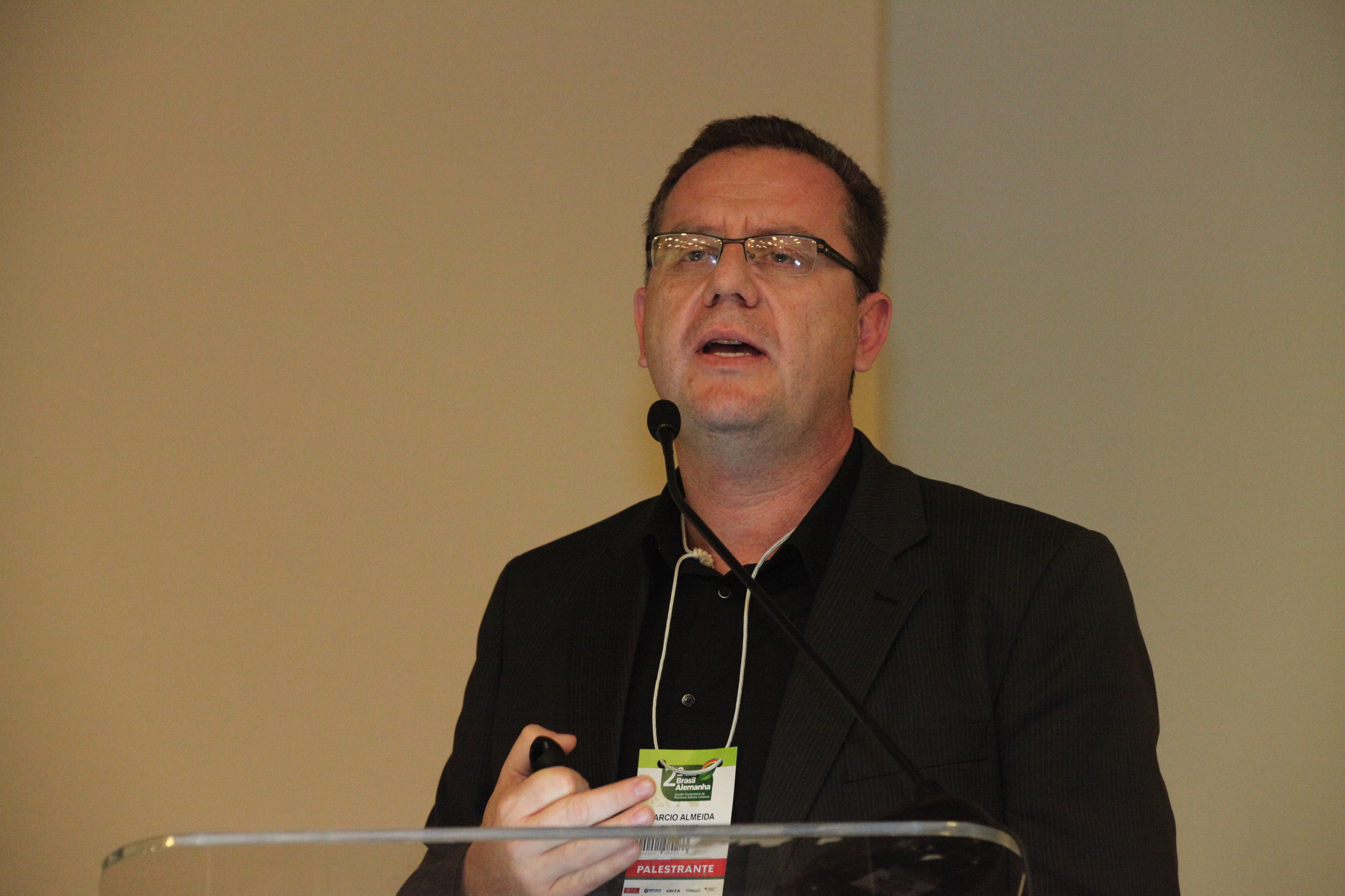 2º Congresso Técnico Brasil/Alemanha para Gestão Sustentável de Resíduos Sólidos Urbanos - Marcelo Almeida