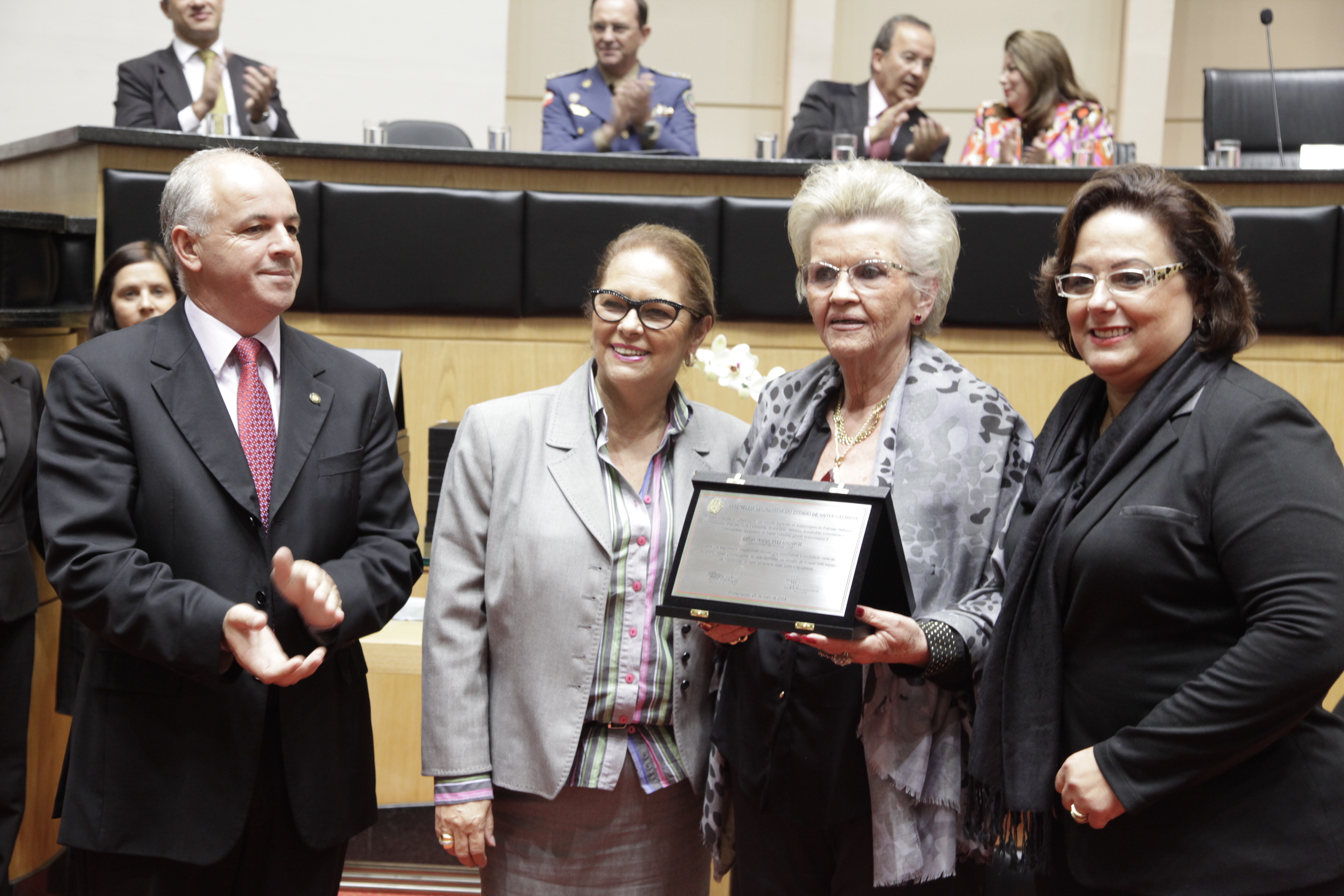 Sessão Especial em homenagem às Policiais Militares Femininas, Policiais Civis Femininas e Bombeiras Militares e Bombeiras Voluntárias do Estado de Santa Catarina. Foto: Carlos Kilian/Agência AL