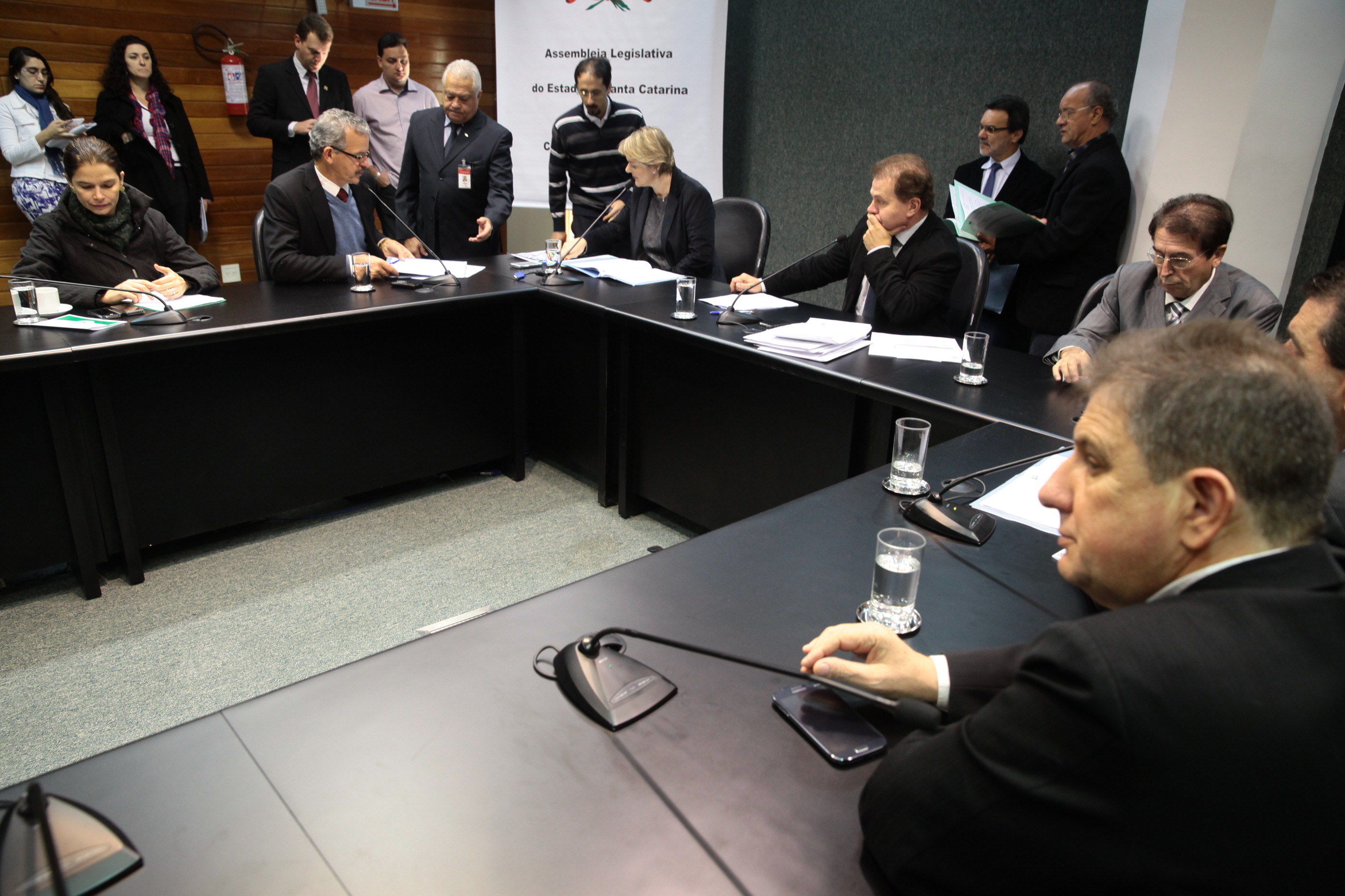 Reunião da Comissão de Finanças e Tributação. Foto: Miriam Zomer/Agência AL