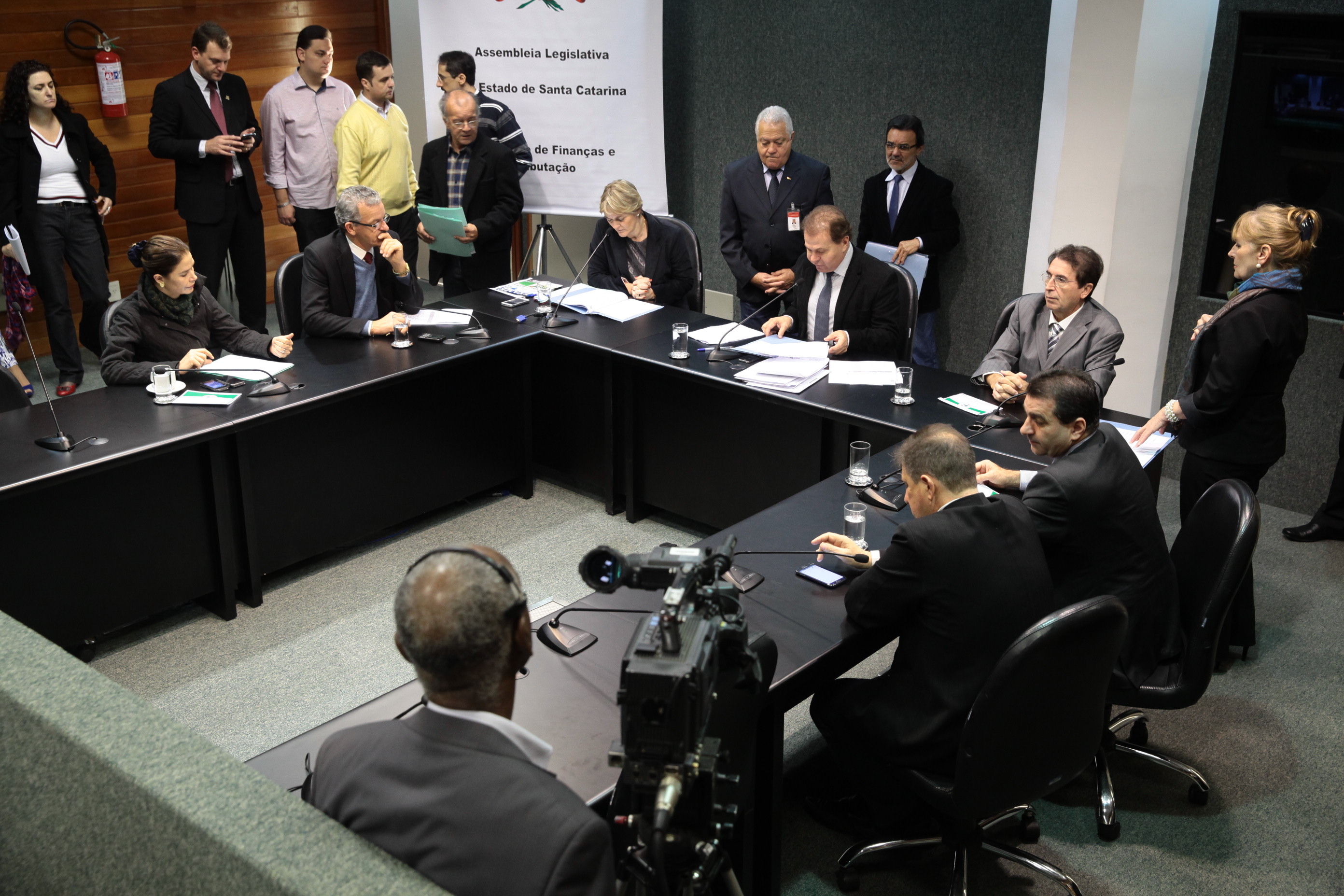 Reunião da Comissão de Finanças e Tributação. Foto: Miriam Zomer/Agência AL