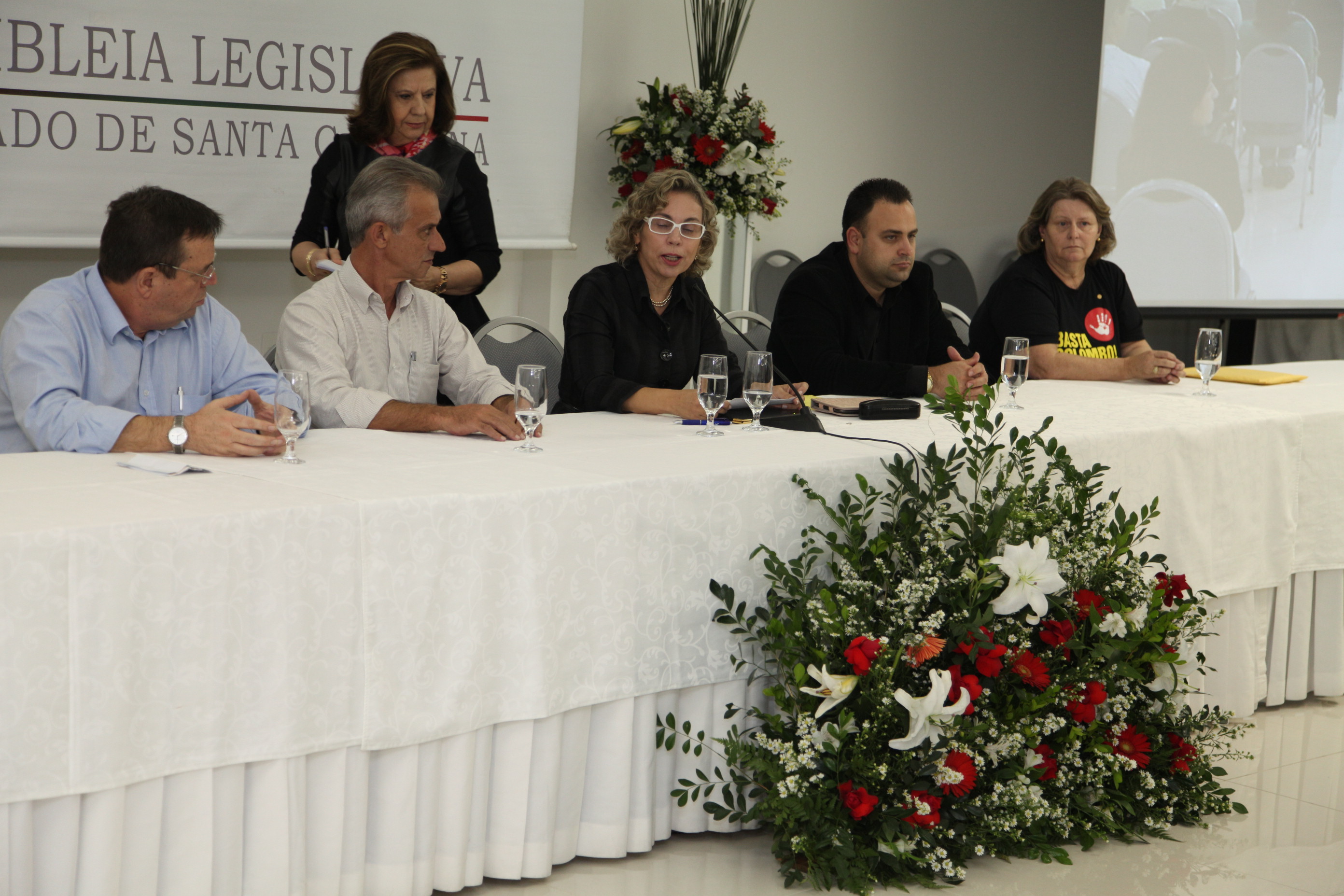 Sessão Solene em homenagem aos Sindicatos Representativos dos Trabalhadores da Cidade de Blumenau