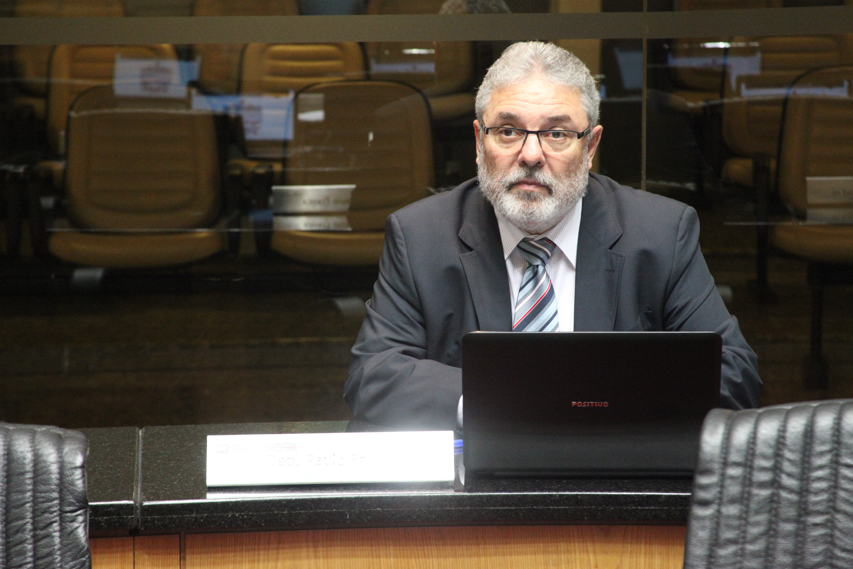 Deputado Paulo França (PMDB). Sessão Ordinária. Foto: Fábio Queiroz / Agência AL