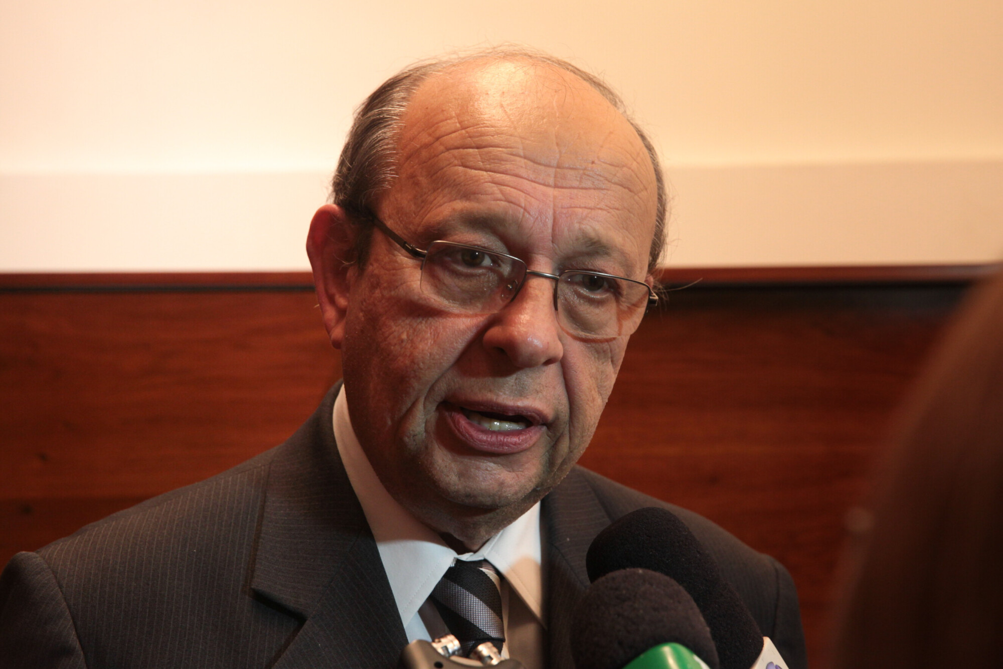 TRE-SC aprimora controle e convida entidades a combater corrupção eleitoral