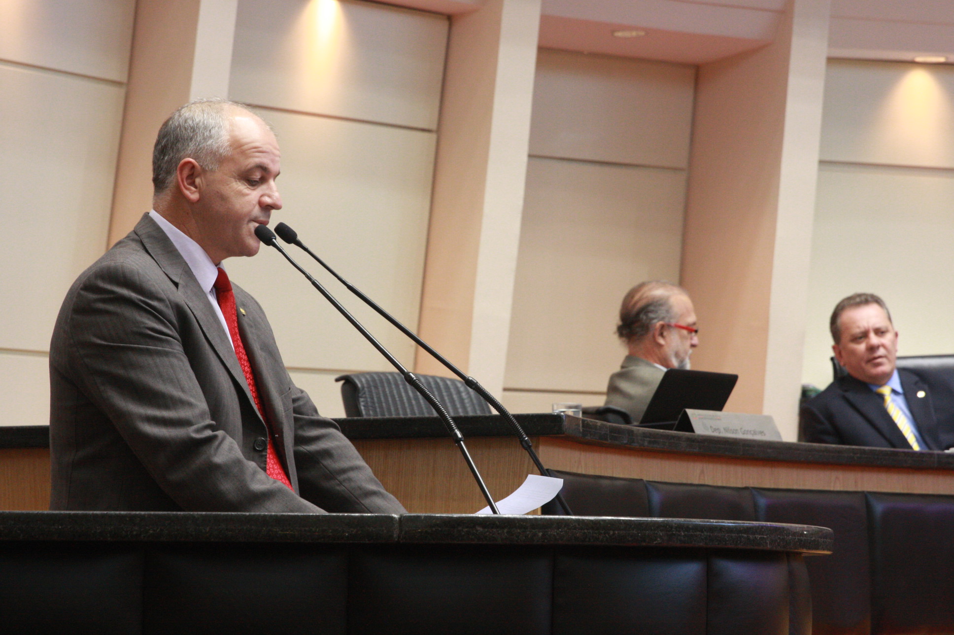 Deputado Sargento Amauri Soares (PSOL)  - Sessão Ordinária. Plenário Osni Regis. Foto:Eduardo Guedes de Oliveira/Agência AL