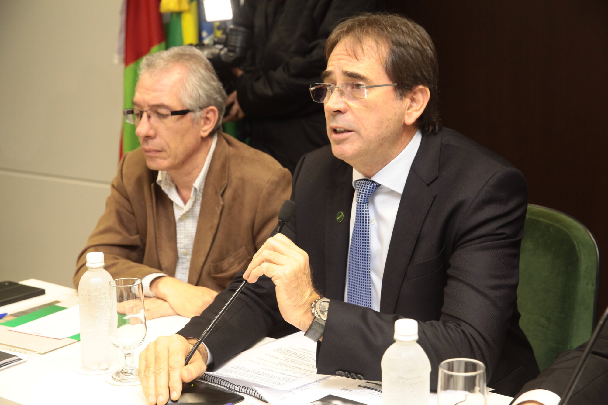 Paulo Roberto Meller e Mario Cezar de Aguiar - Reunião da Câmara para Assuntos de Transporte e Logística da FIESC. Fotos: Miriam Zomer/Agência AL