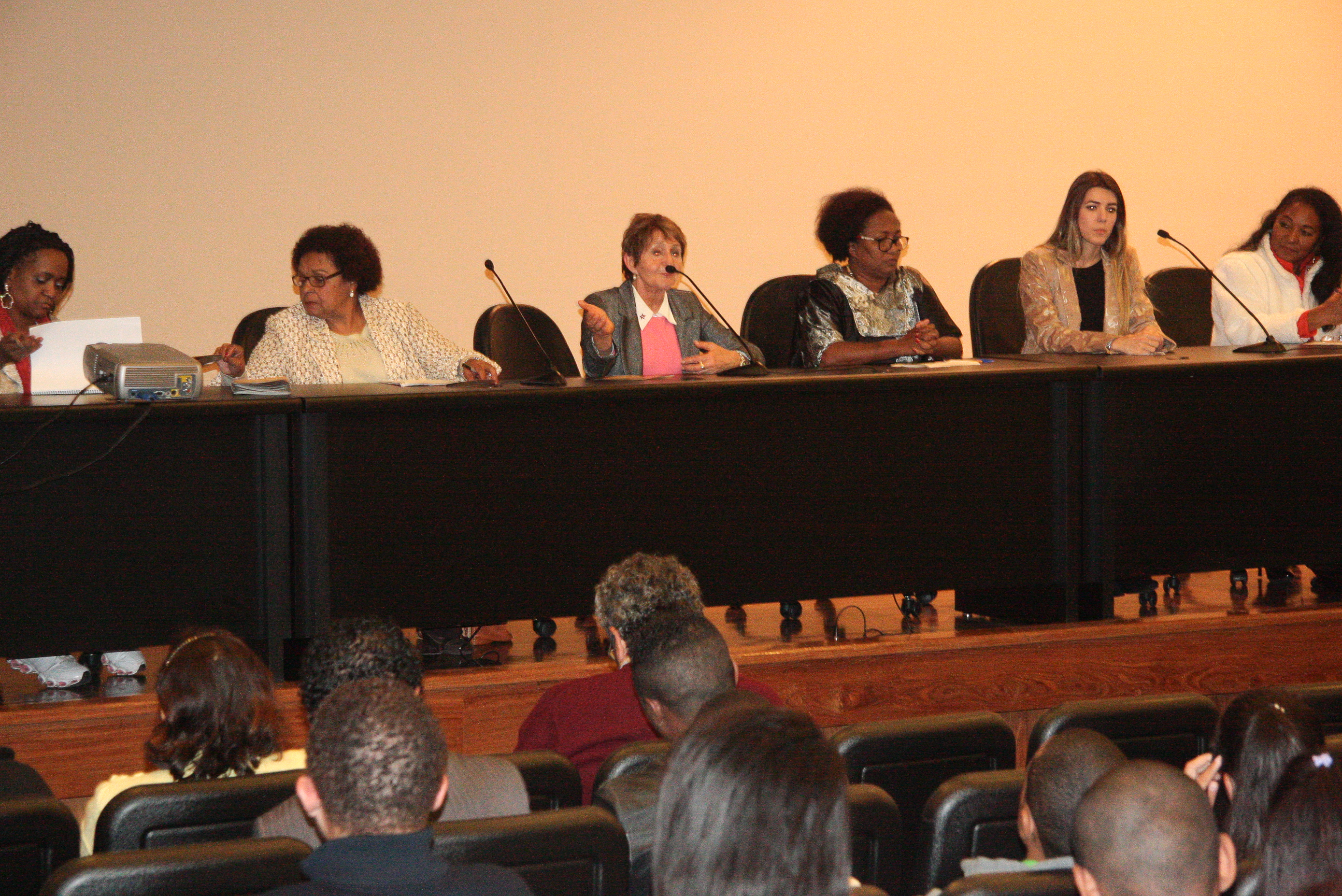 Evento em homenagem ao dia internacional da Mulher Negra. Fotos: Ana Luiza Avila Tenfen/PAB