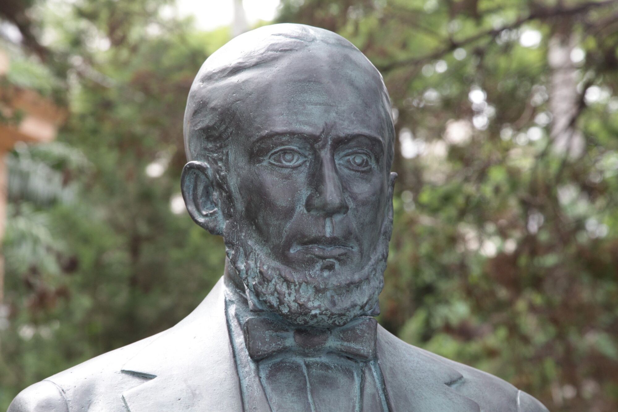 Busto de Jerônimo Coelho. FOTO: Solon Soares/Agência AL