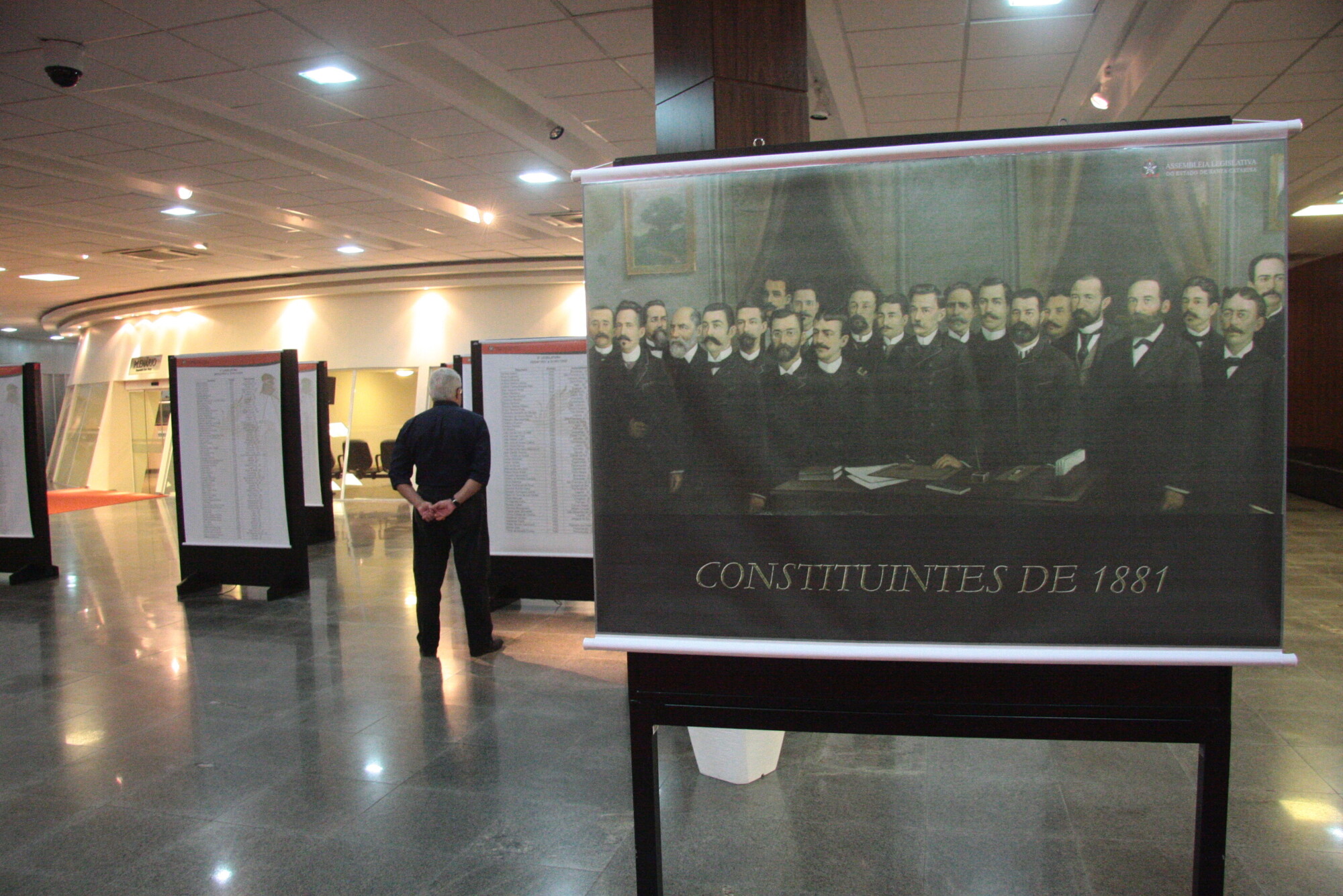 Exposição integra atividades comemorativas aos 180 anos do Parlamento