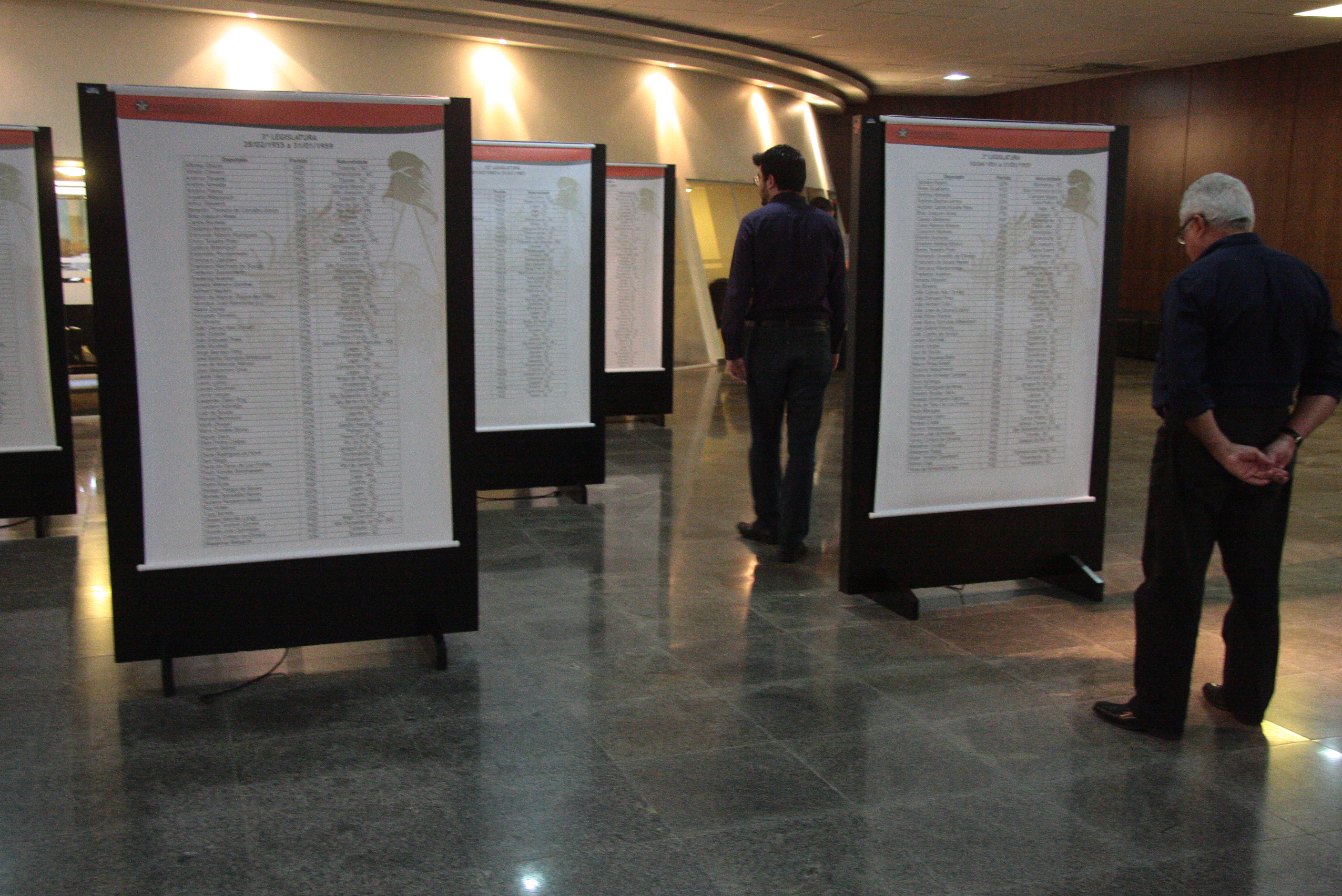 Exposição sobre os 180 anos do Parlamento Catarinense. Foto: Eduardo Guedes de Oliveira / Agência AL