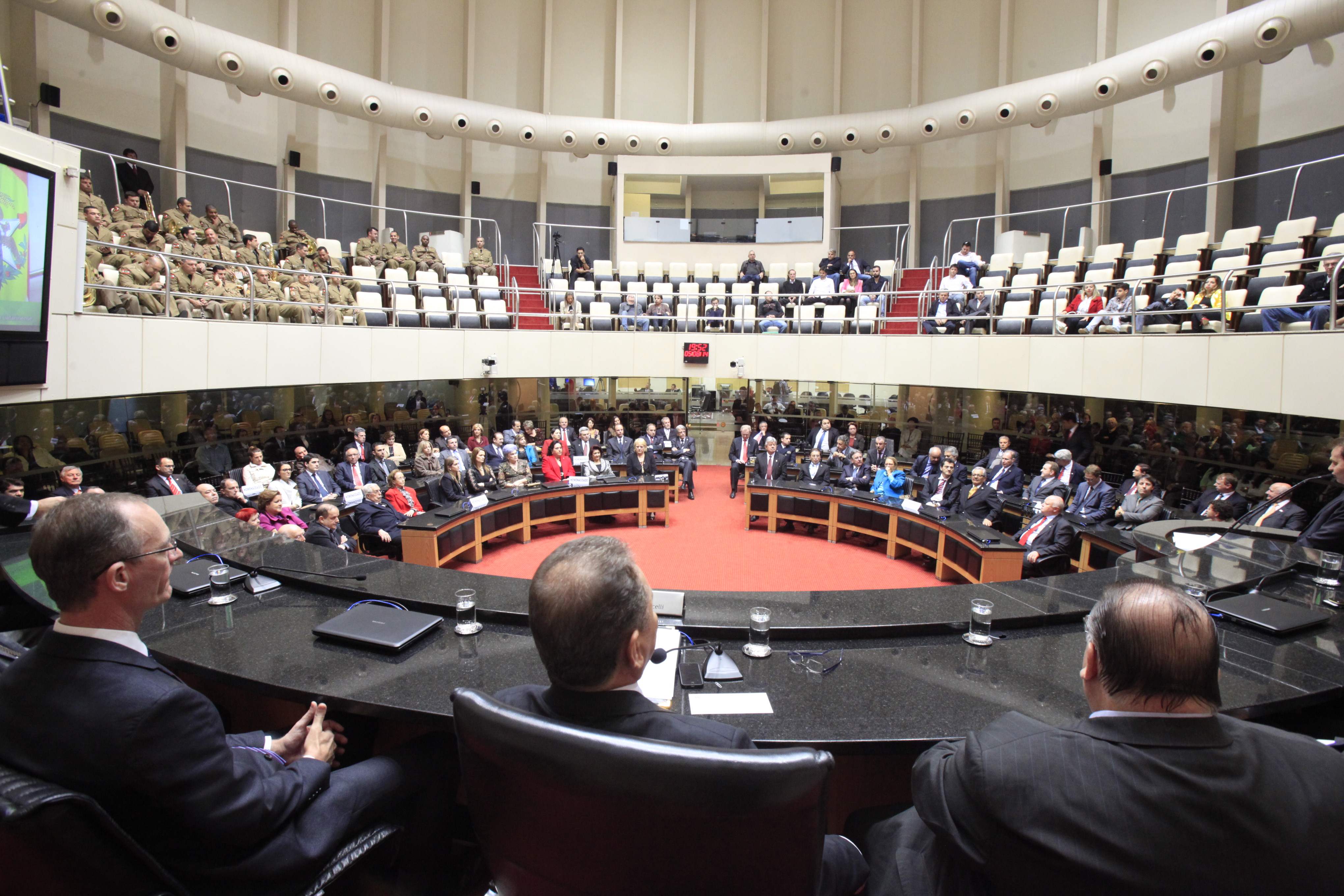 Sessão Especial em comemoração aos 180 anos da Instalação do Parlamento Catarinense. Foto: Carlos Kilian/Agência AL