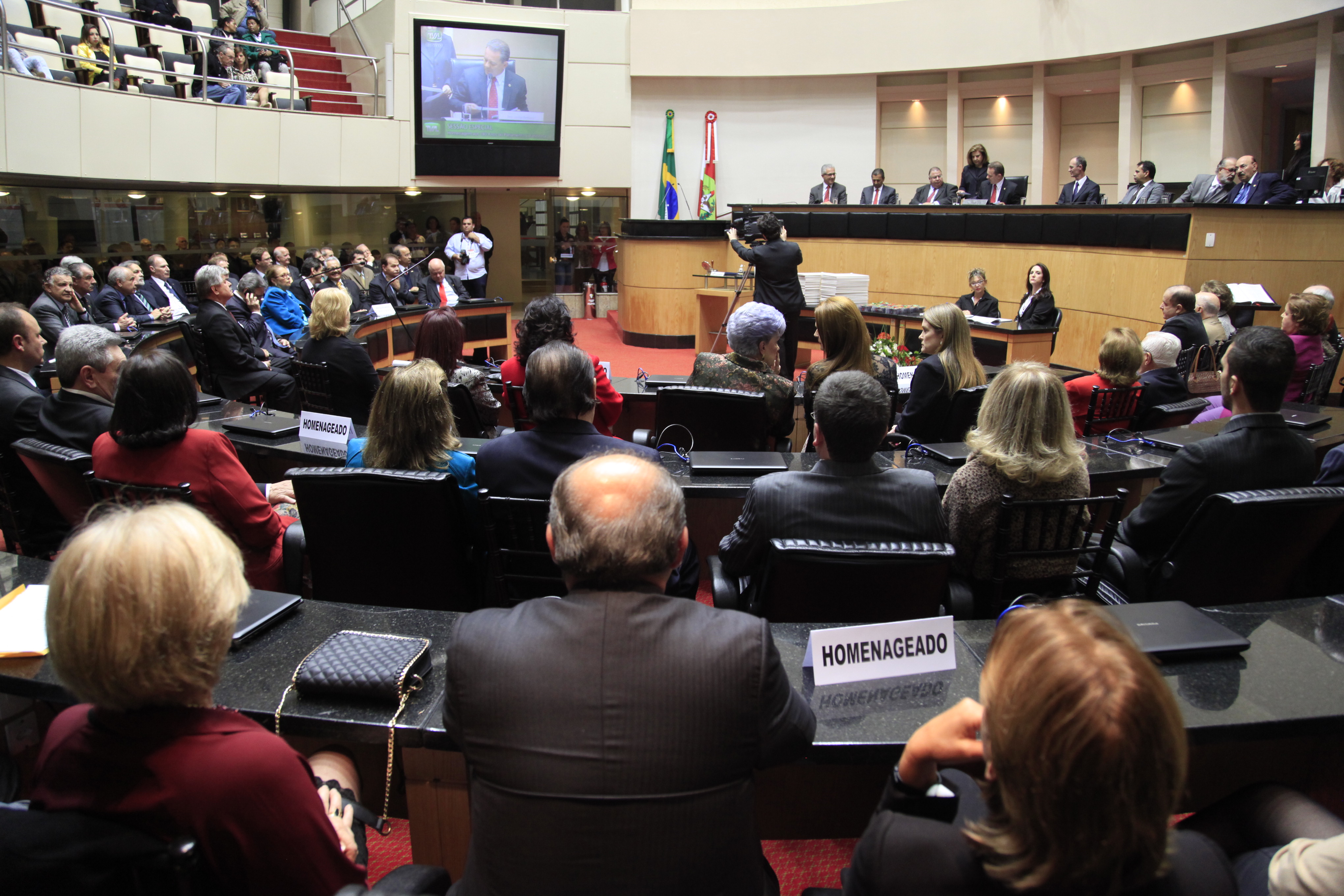 Sessão Especial em comemoração aos 180 anos da Instalação do Parlamento Catarinense. Foto: Carlos Kilian/Agência AL