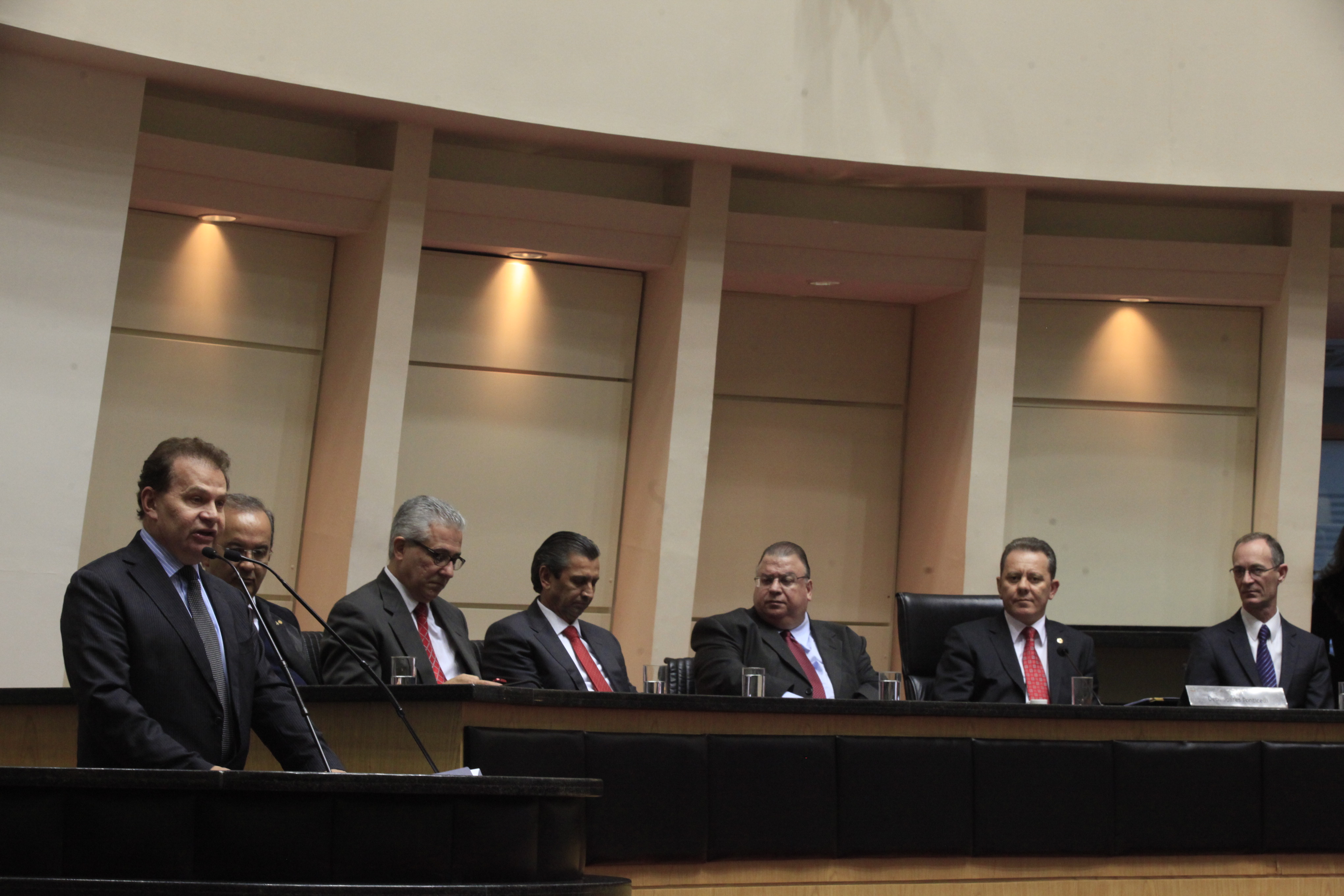 Sessão Especial em comemoração aos 180 anos da Instalação do Parlamento Catarinense. Foto: Carlos Kilian/Agência AL