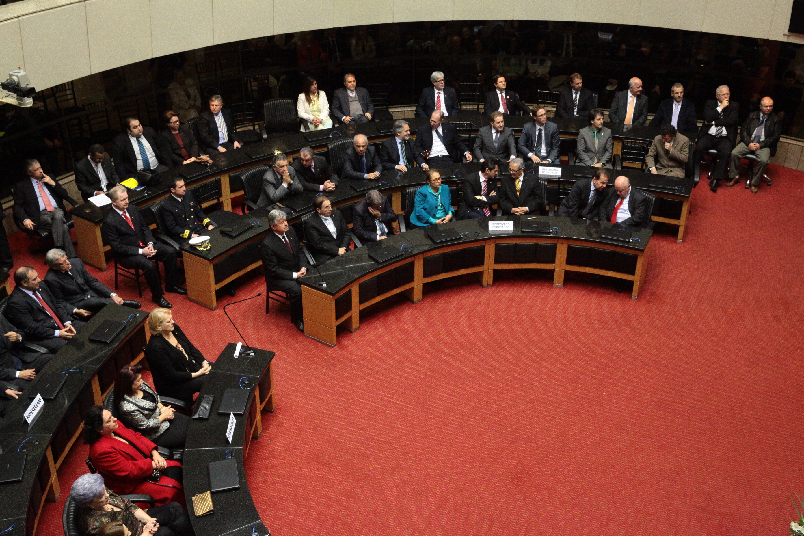 Sessão Especial em comemoração aos 180 anos da Instalação do Parlamento Catarinense. Foto: Fábio Queiroz/Agência AL