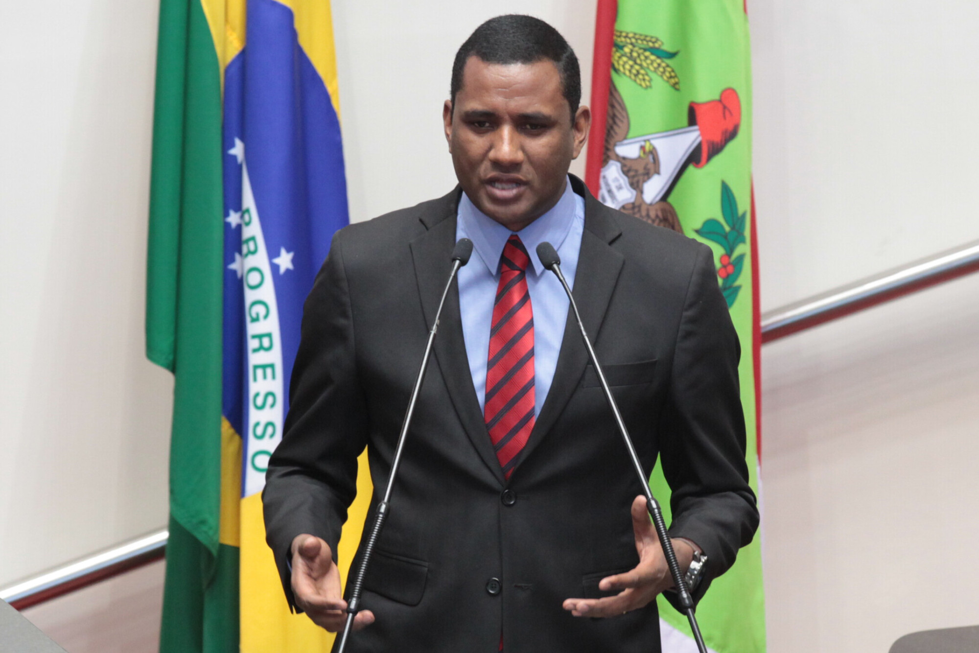 Projeto prevê novo direito aos servidores estaduais