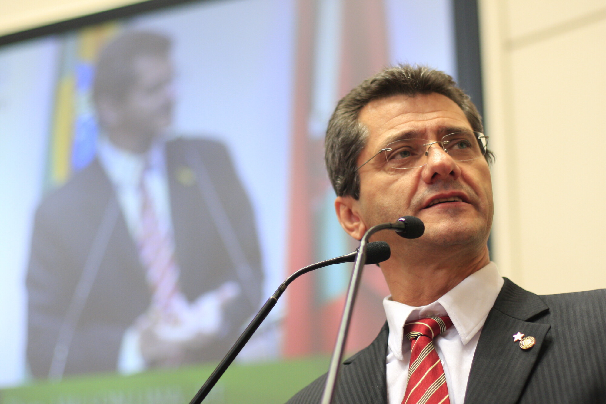 Assembleia aprova mudanças no sistema de bilhetagem eletrônica para o transporte coletivo