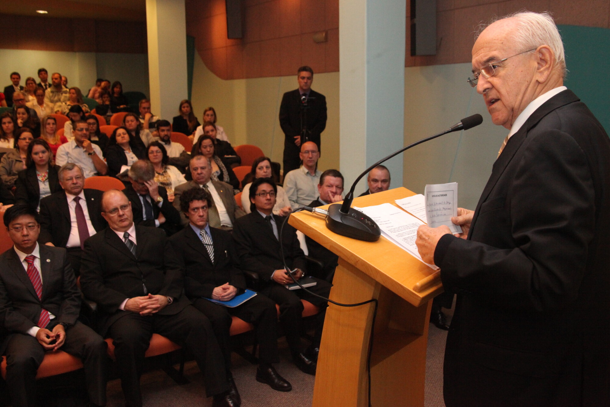 Ministro do Trabalho participa da abertura da Conferência eSocial