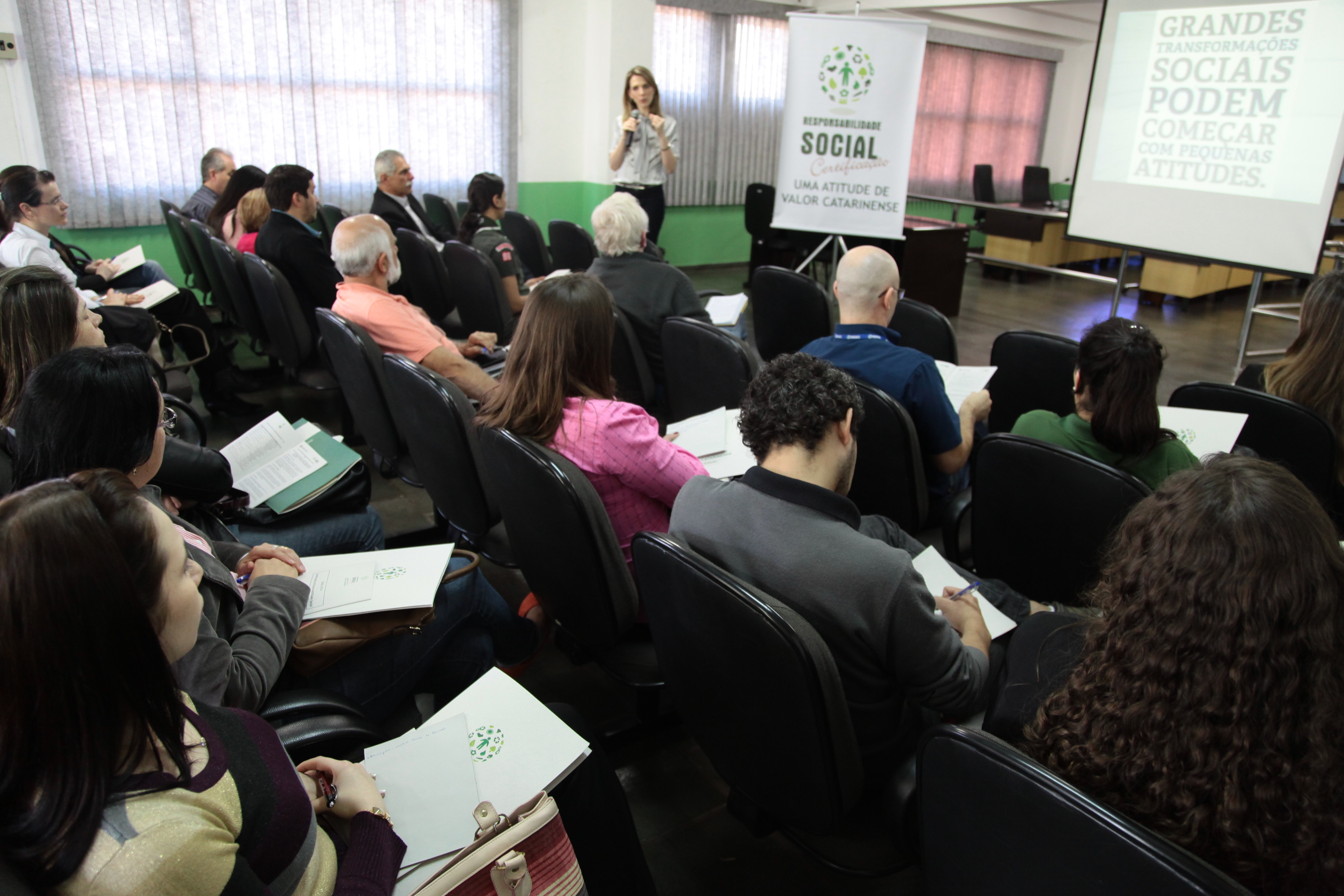Workshop Responsabilidade Social, na cidade de Chapecó. Foto:Miriam Zomer/ Agência AL