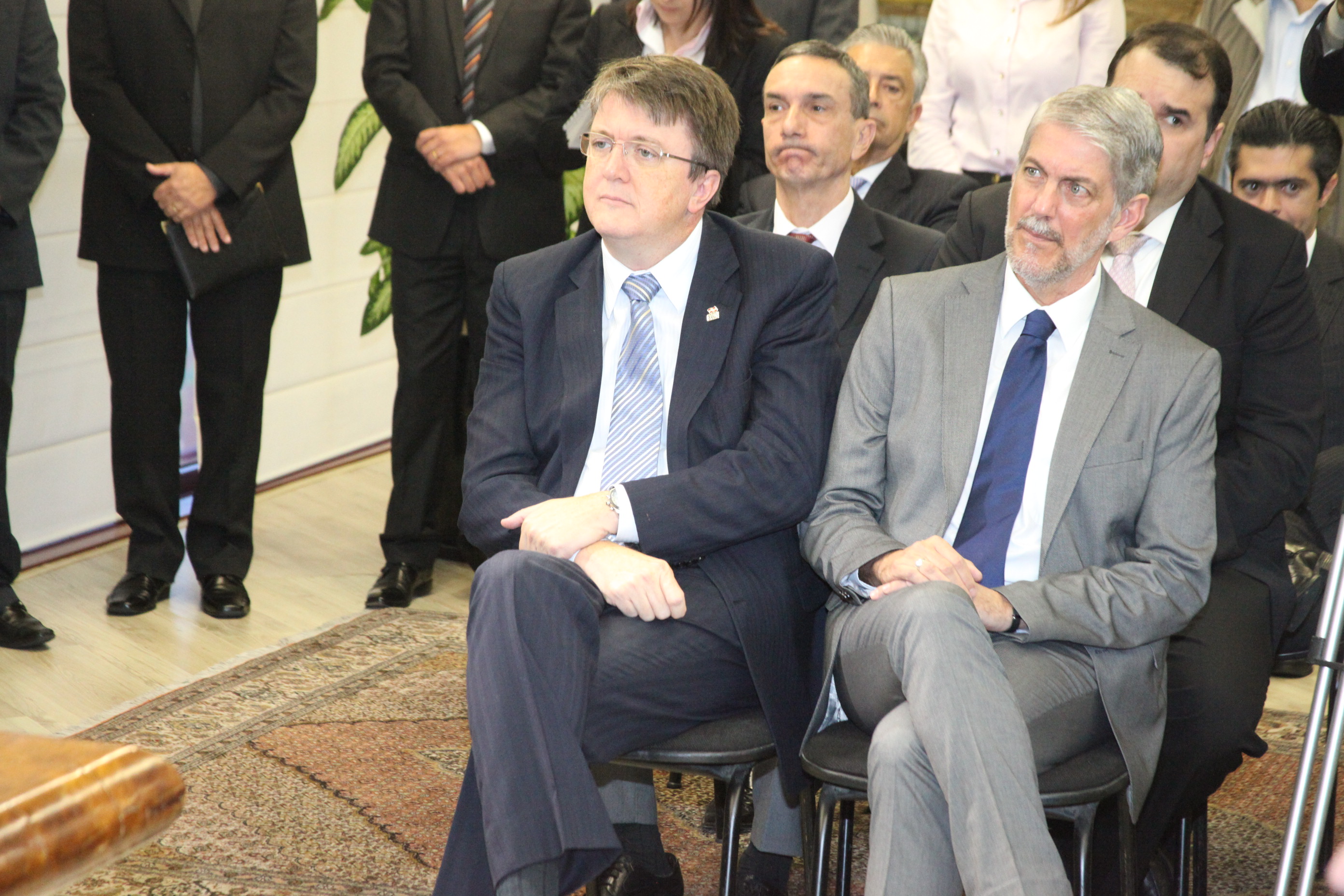 Presidente do Tribunal de Justiça de SC Nelson Schaefer toma posse como governador interino. Foto: Fábio Queiroz / Agência AL