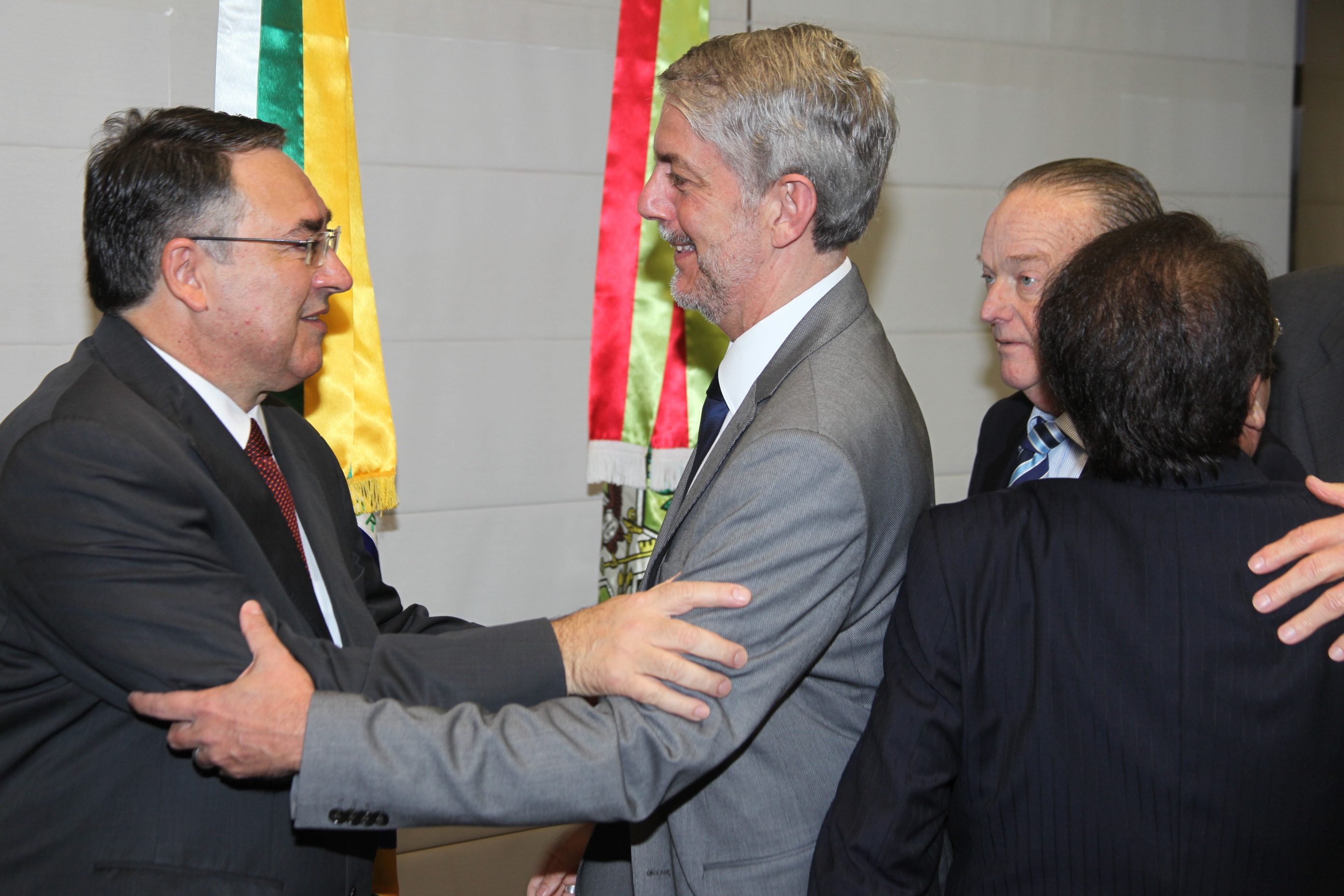 Presidente do Tribunal de Justiça de SC Nelson Schaefer toma posse como governador interino. Foto: Fábio Queiroz / Agência AL