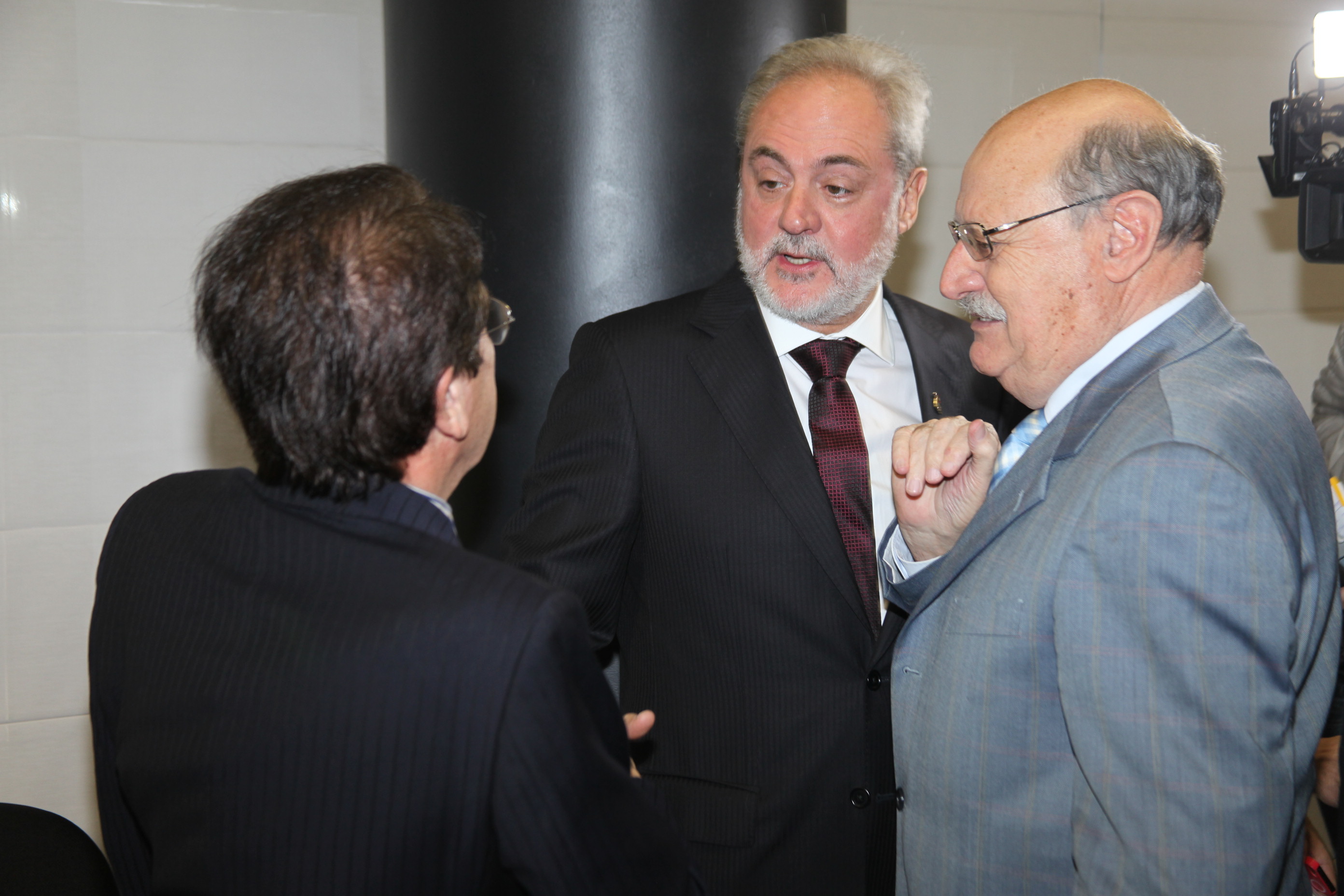 Presidente do Tribunal de Justiça de SC Nelson Schaefer toma posse como governador interino. Foto: Fábio Queiroz / Agência AL