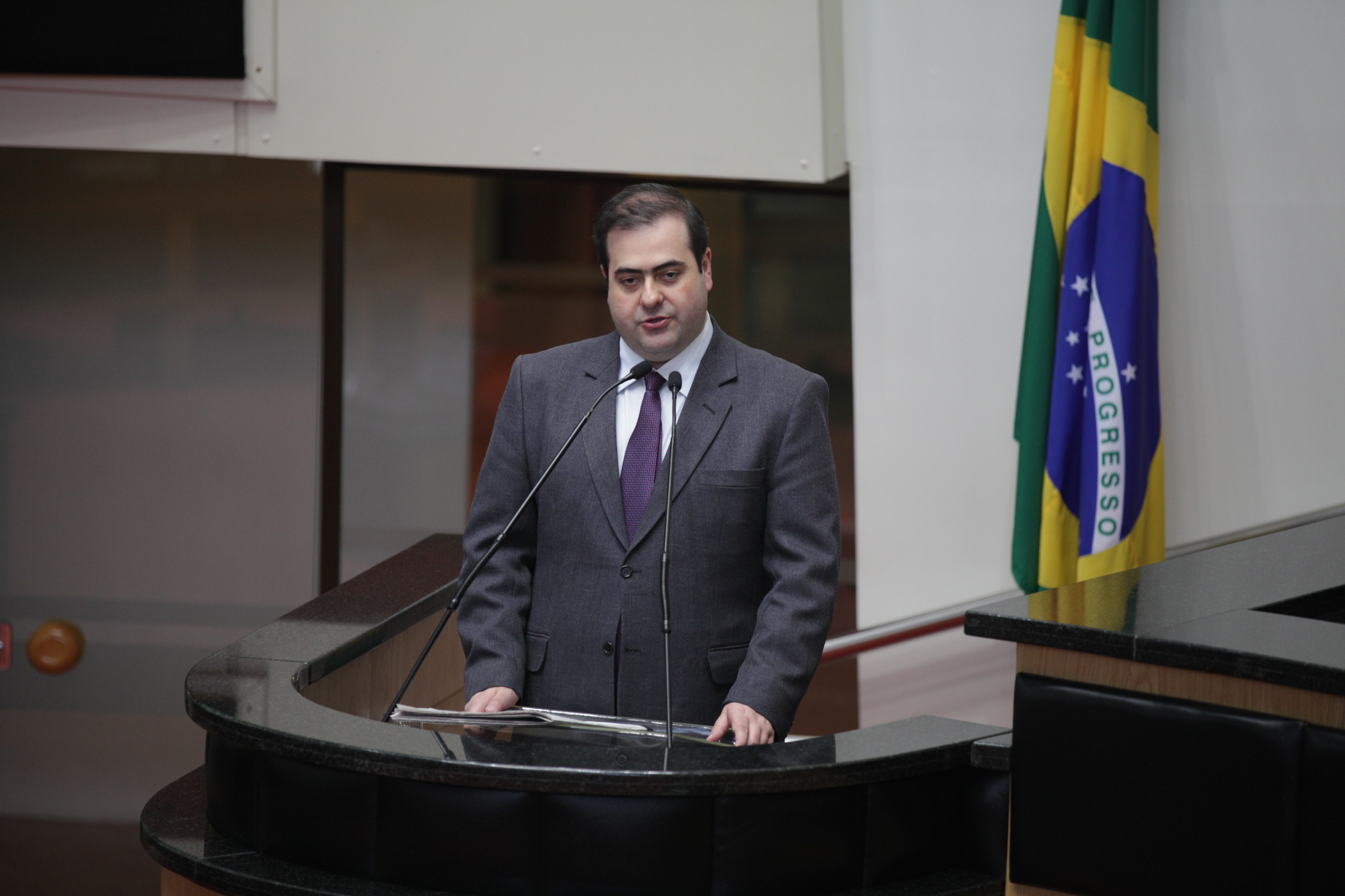 Sessão Plenária - Deputado Carlos Chiodini (PMDB)