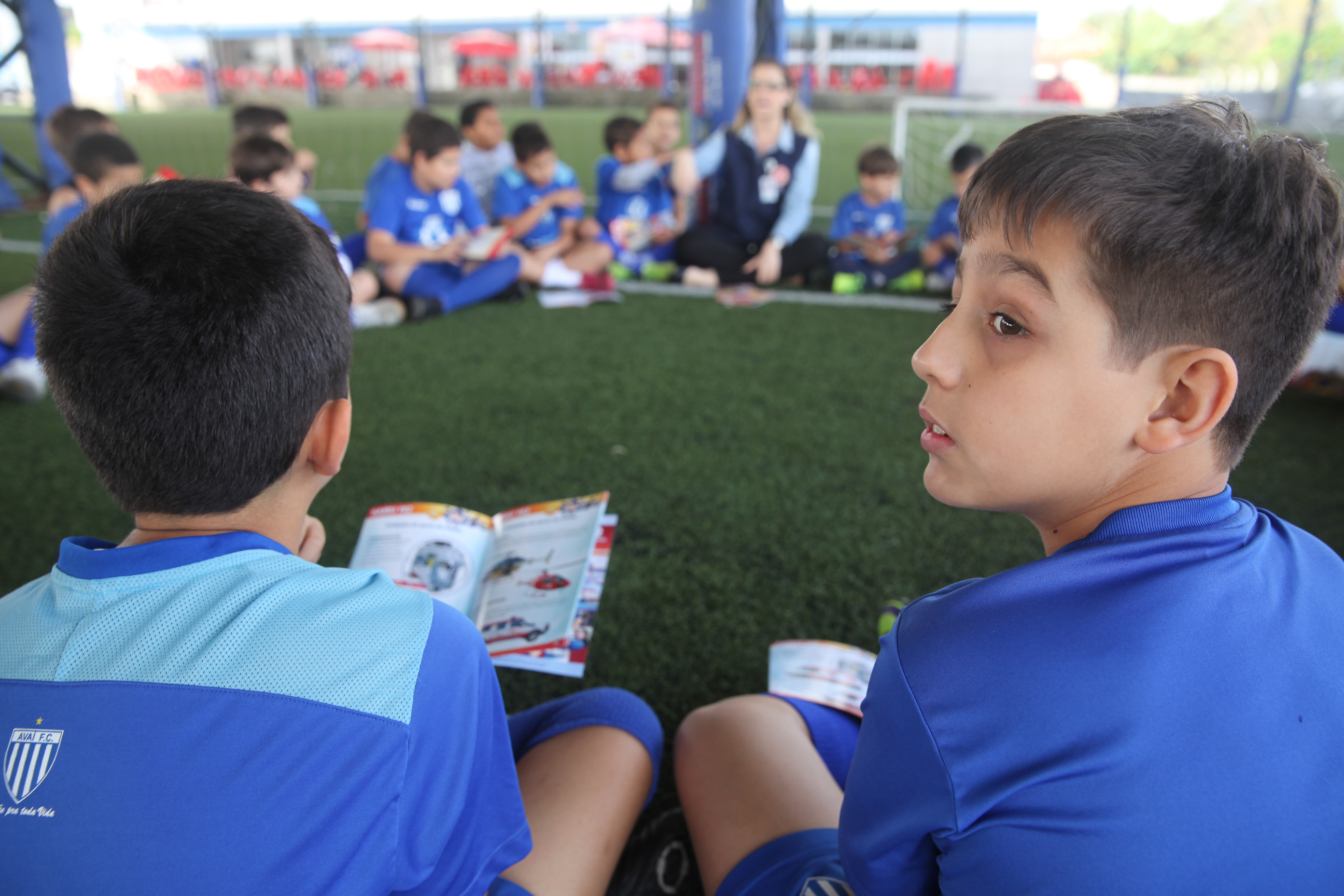 Projeto EducaSamu na escolinha de Futebol do Avaí. Fotos: Miriam Zomer/Agência AL