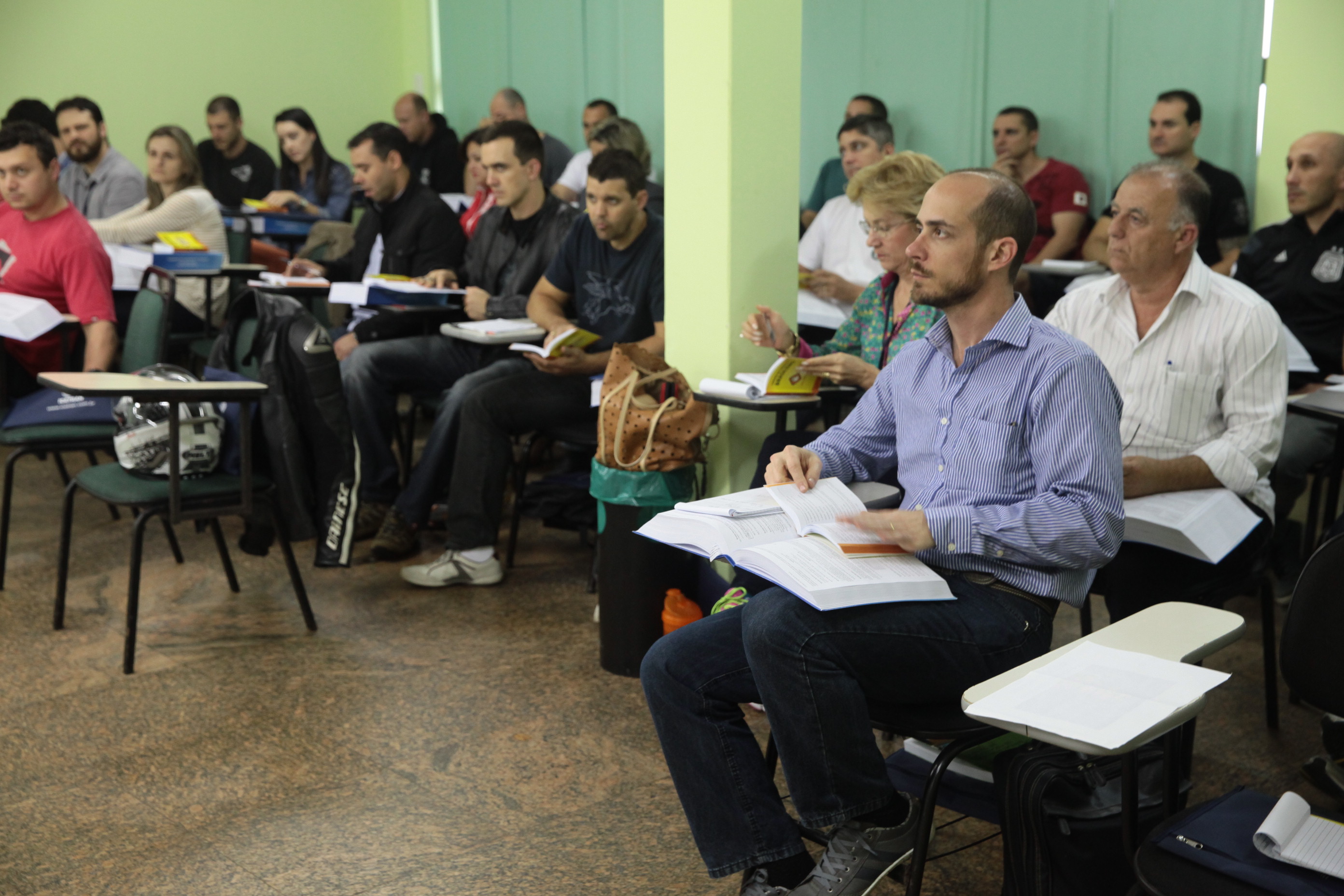Curso de Capacitação do DETRAN. Fotos: Miriam Zomer/ Agência AL
