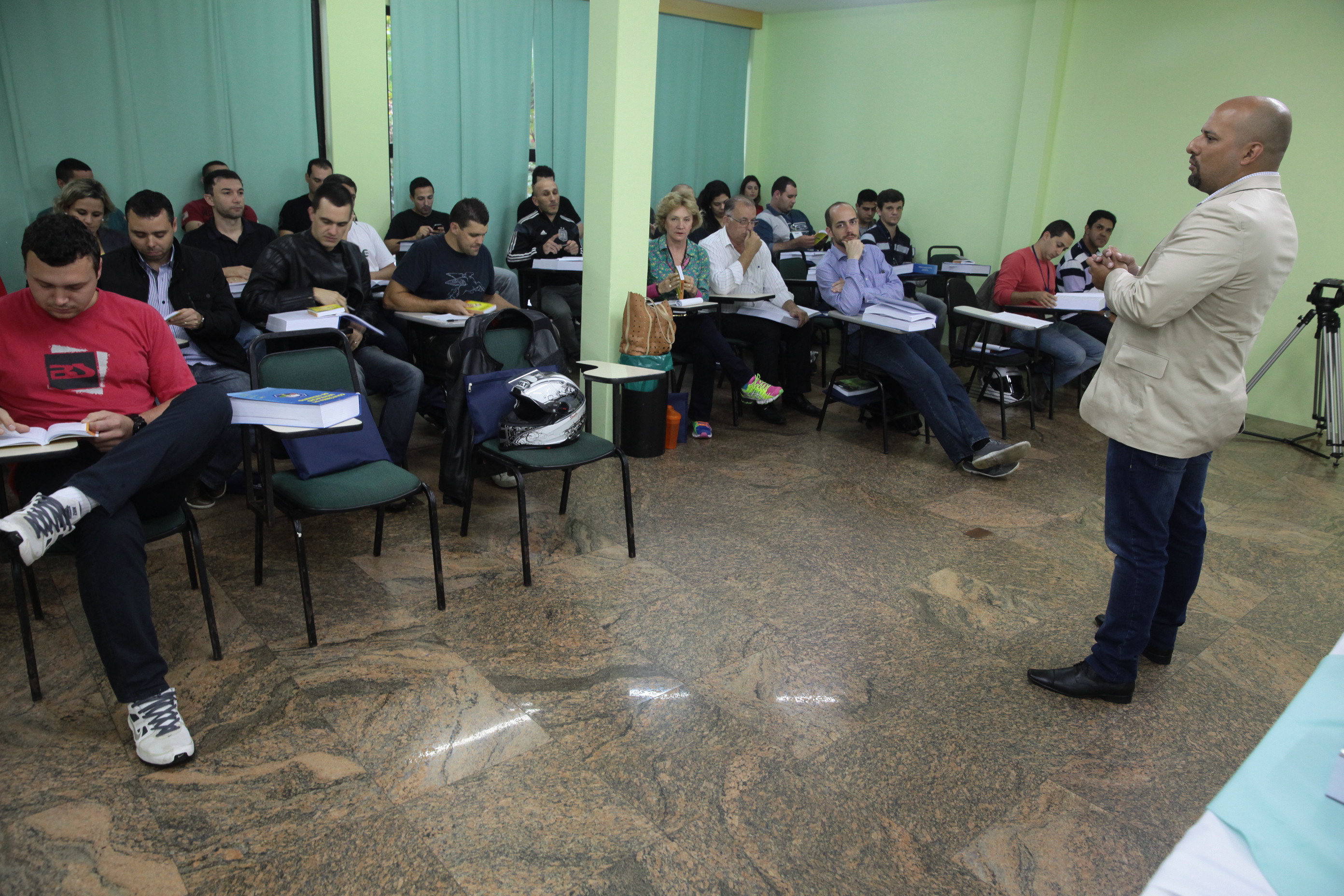 Curso de Capacitação do DETRAN. Fotos: Miriam Zomer/ Agência AL