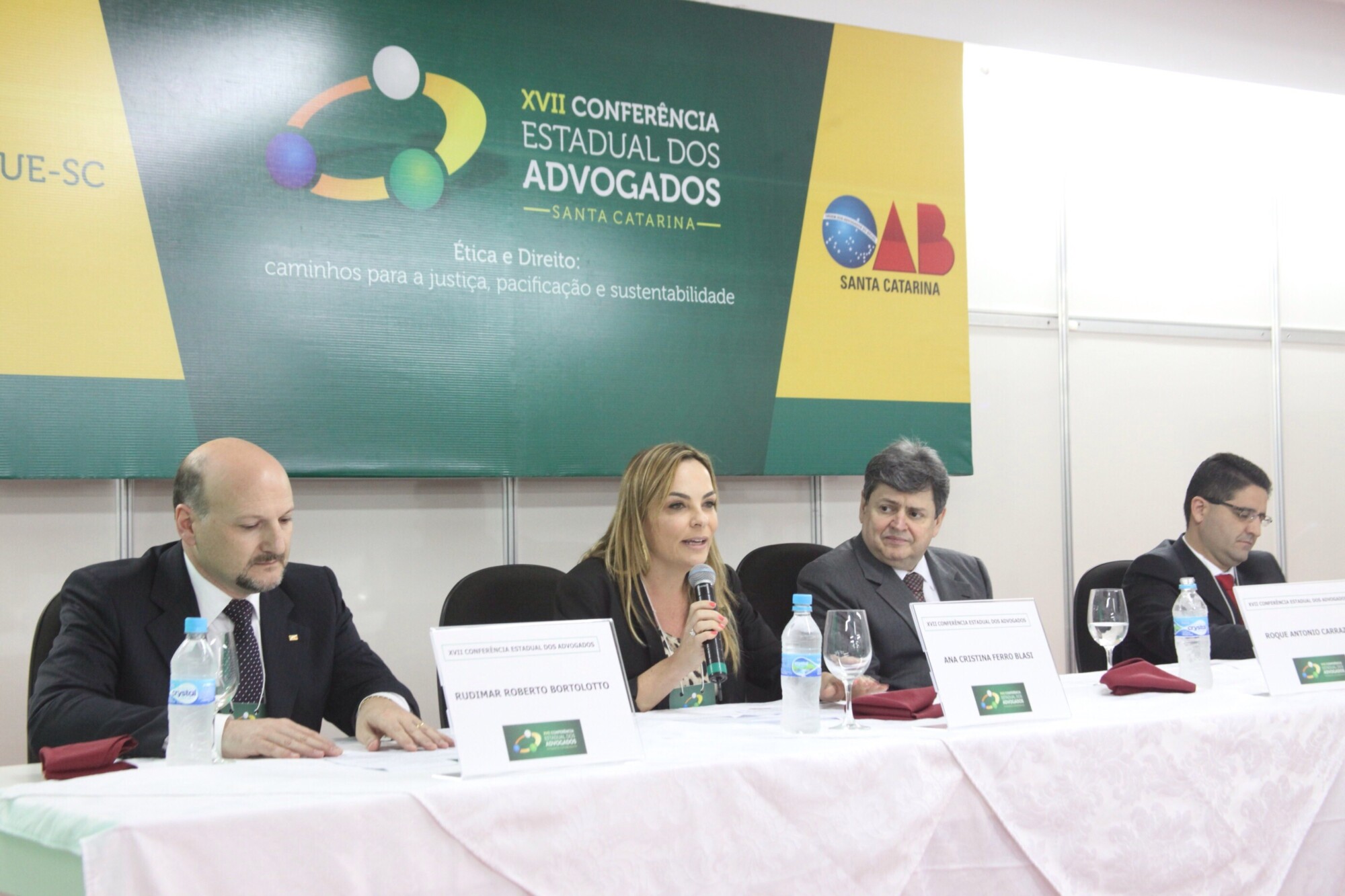 Começa, em Brusque, a 17ª Conferência Estadual dos Advogados