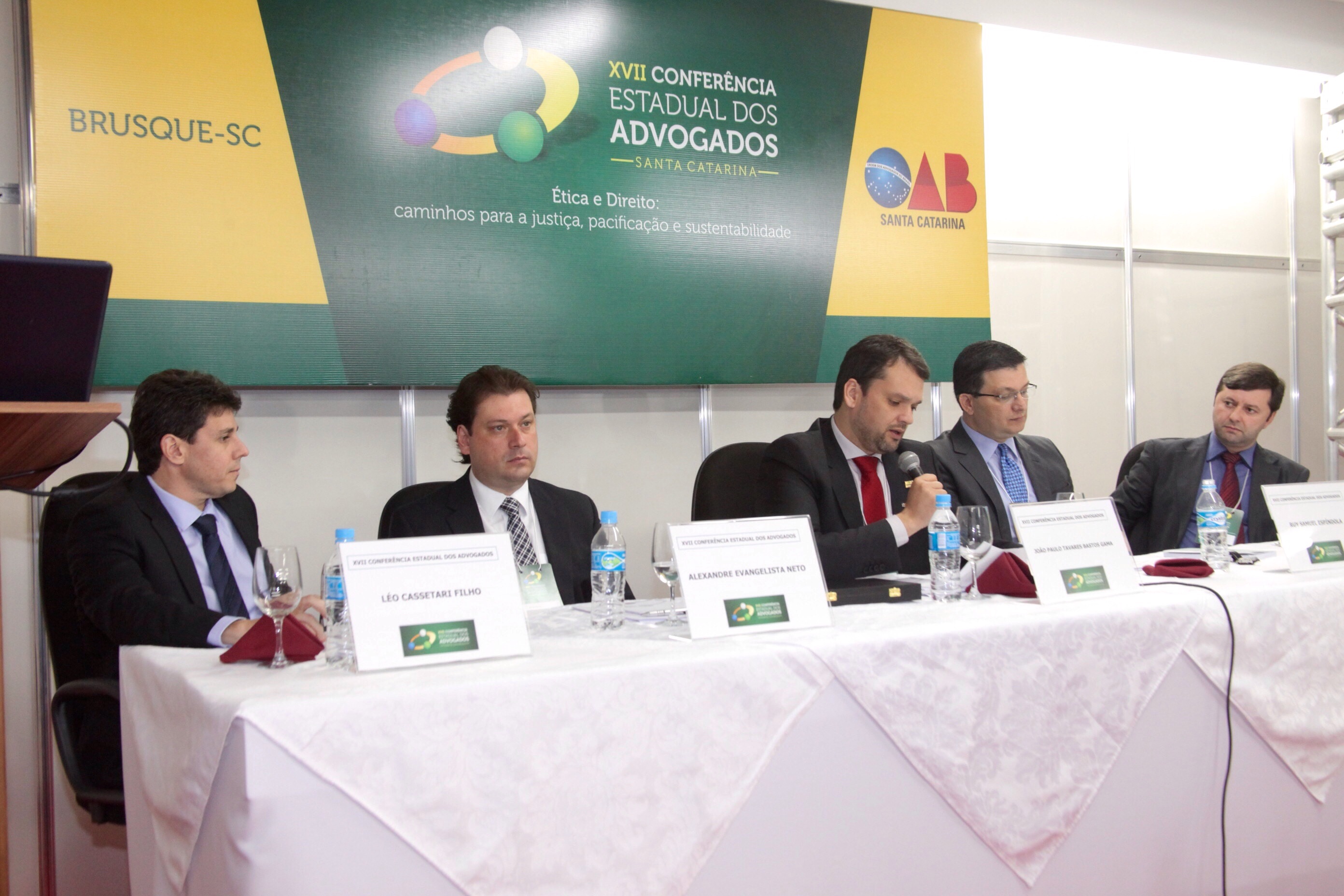 Palestra Devido processo legal. XVII Conferência Estadual dos Advogados de SC. Foto: Fábio Queiroz / Agência AL
