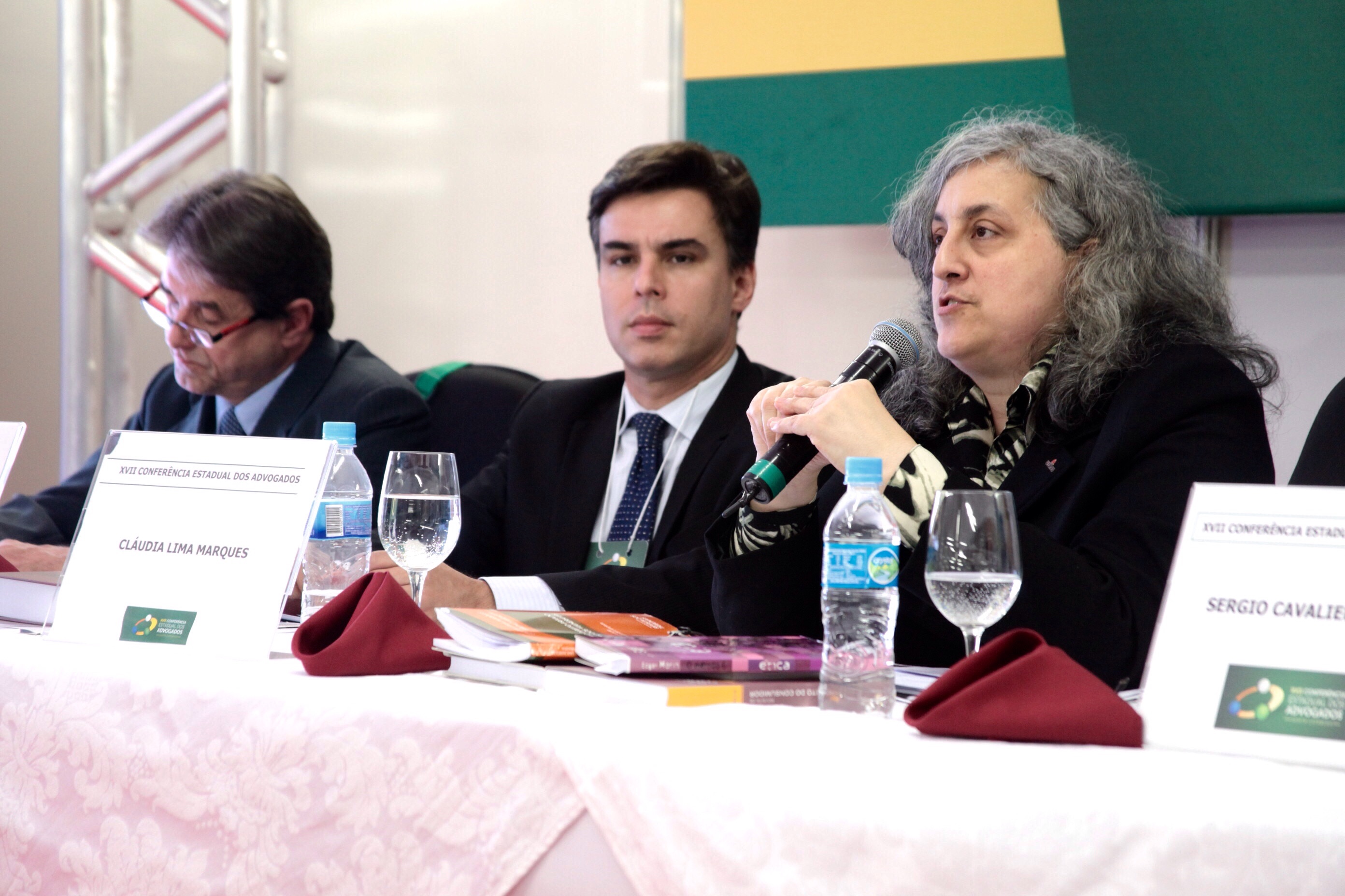 Dra. Cláudia Lima Marques. Palestra Novos rumos do código de defesa do consumidor. XXVII Conferência Estadual dos Advogados de SC. Foto: Fábio Queiroz / Agência AL