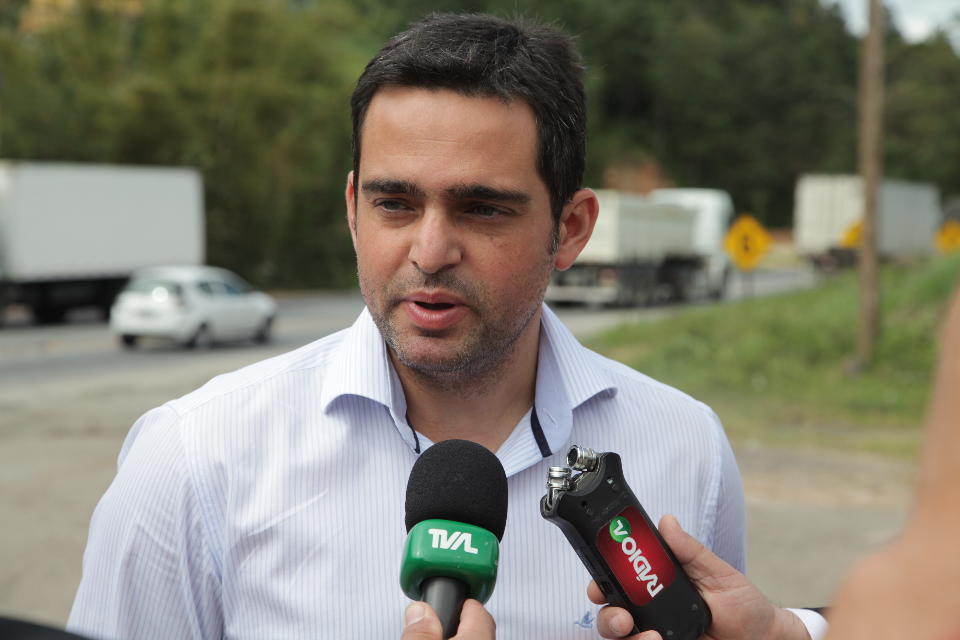 BR 101 - Obras no Morro dos Cavalos - Marcelo Bacaro
