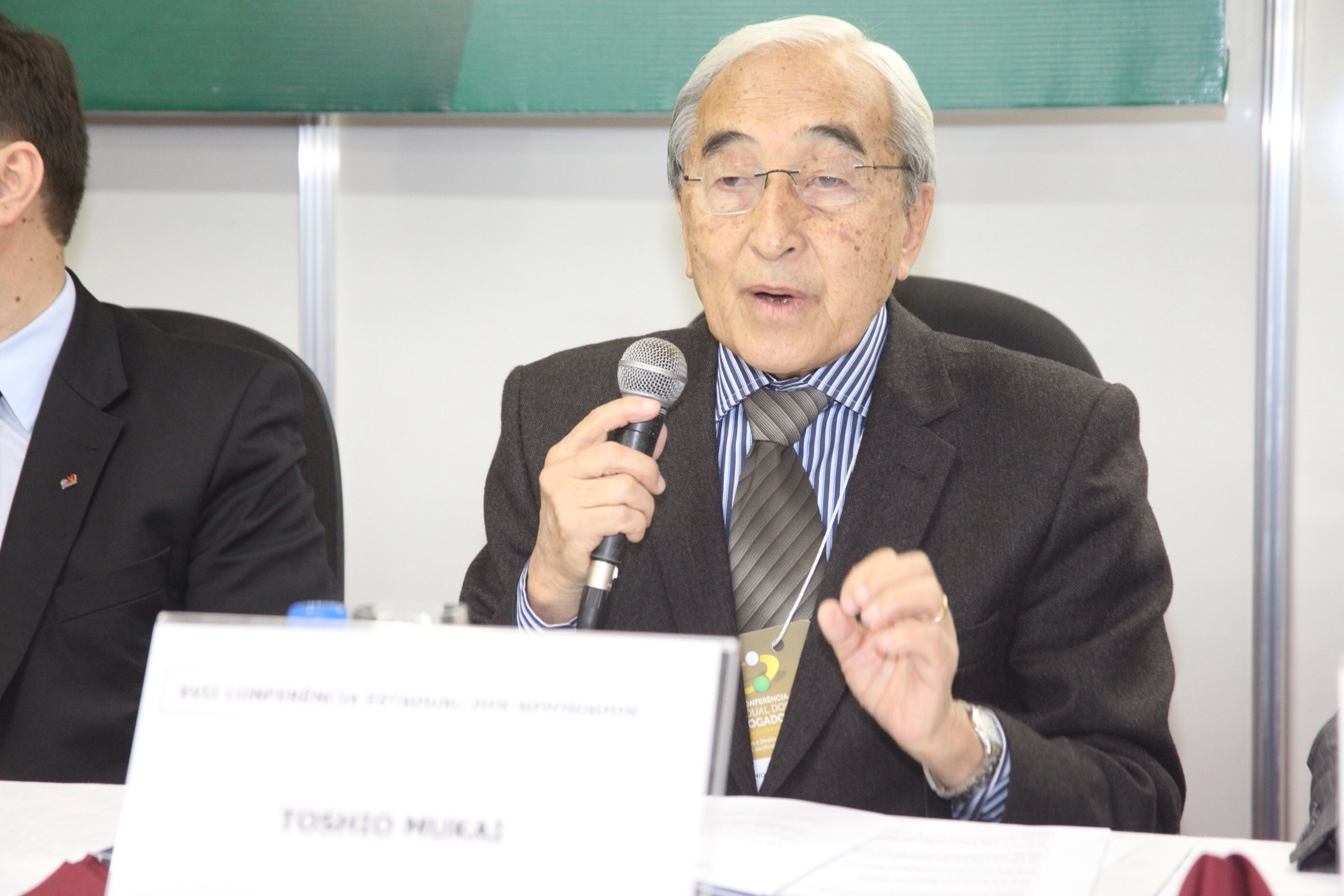 Dr. Toshio Mukai. Palestra Ordenamento do espaço urbano. XVII Conferência Estadual Advogados. Foto: Fábio Queiroz / Agência AL