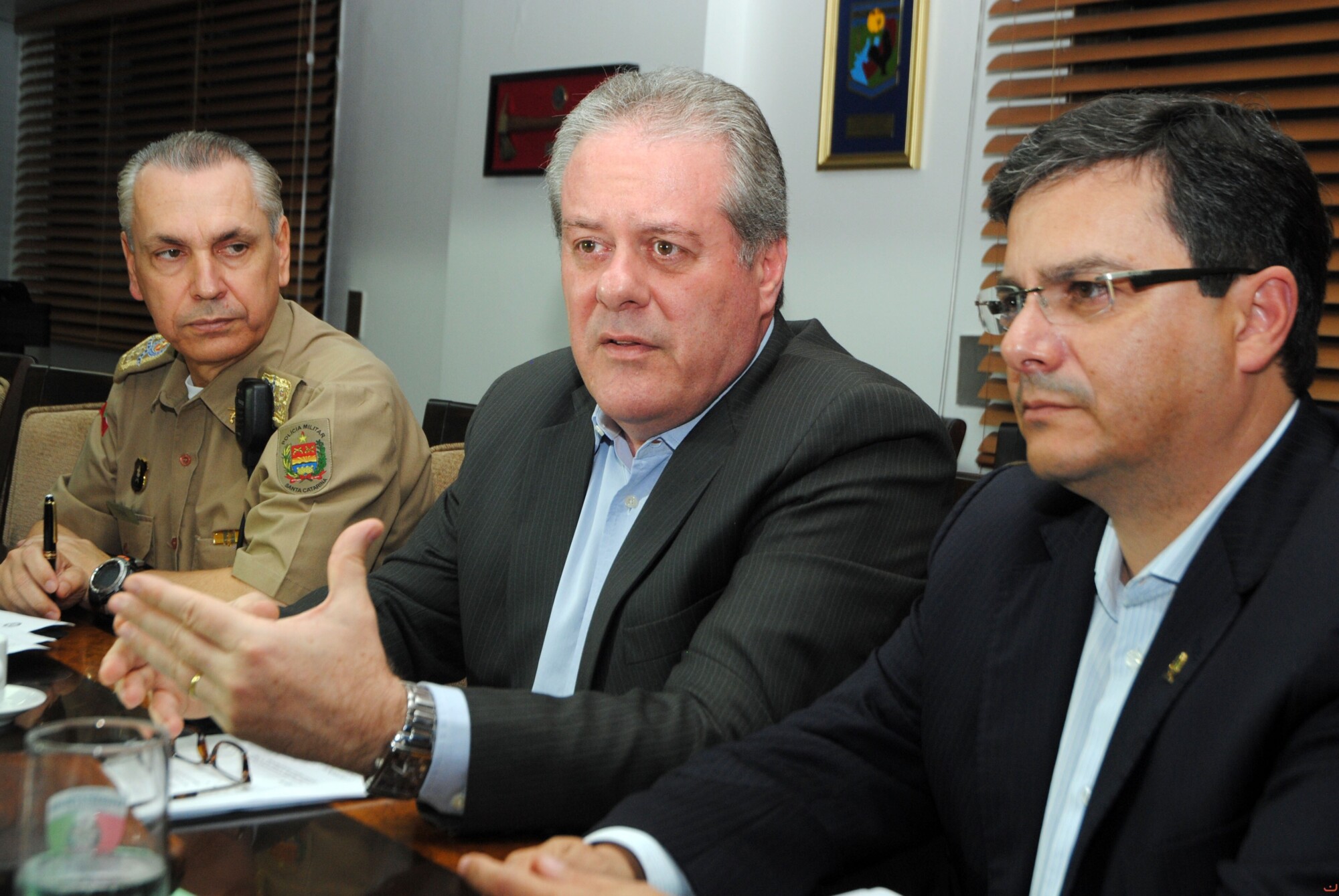 Cúpula da Segurança Pública em SC anunciou reforço do policiamento. FOTO: Jaqueline Noceti/Secom