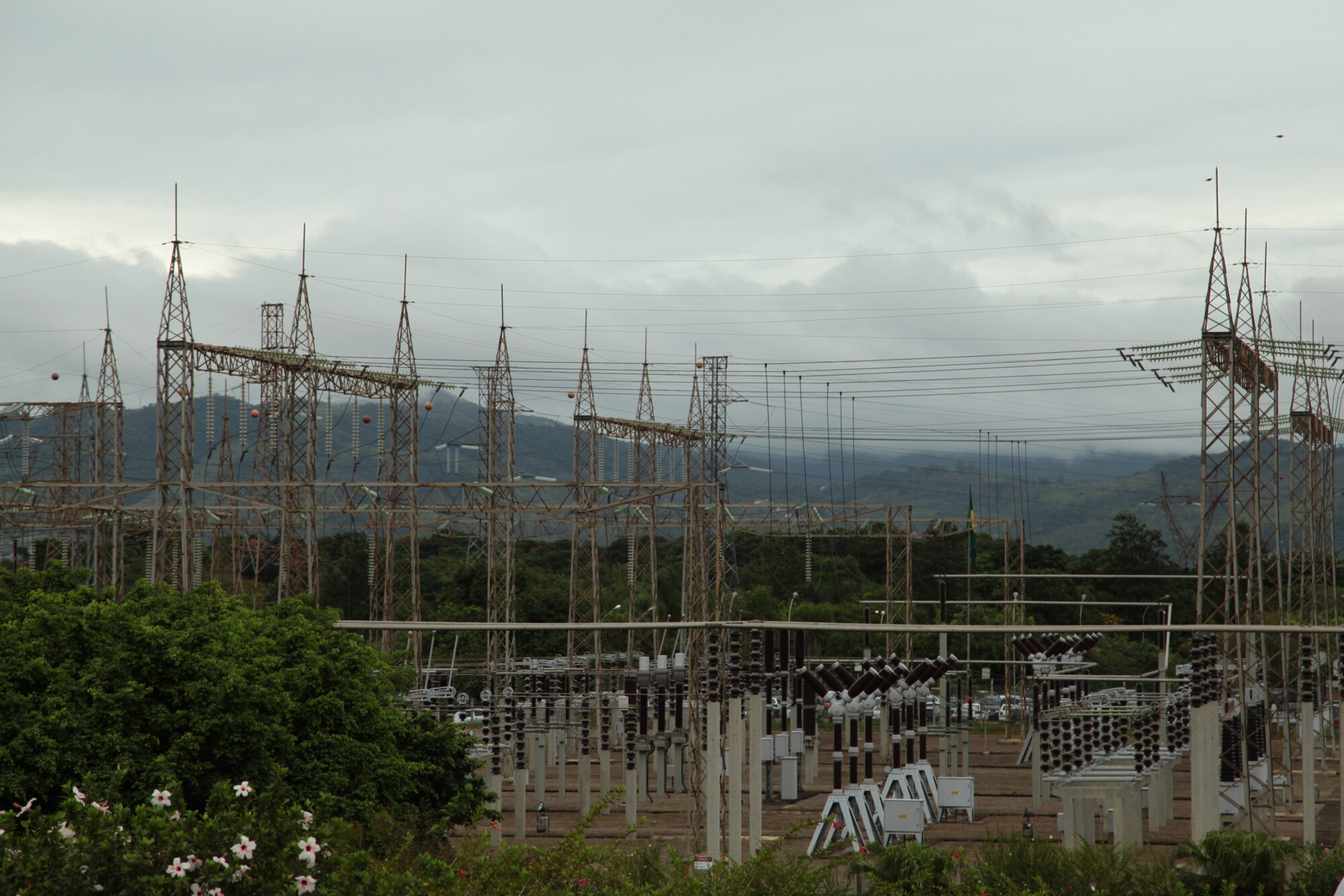 Evento na Fiesc avalia rotas de crescimento para indústria da energia