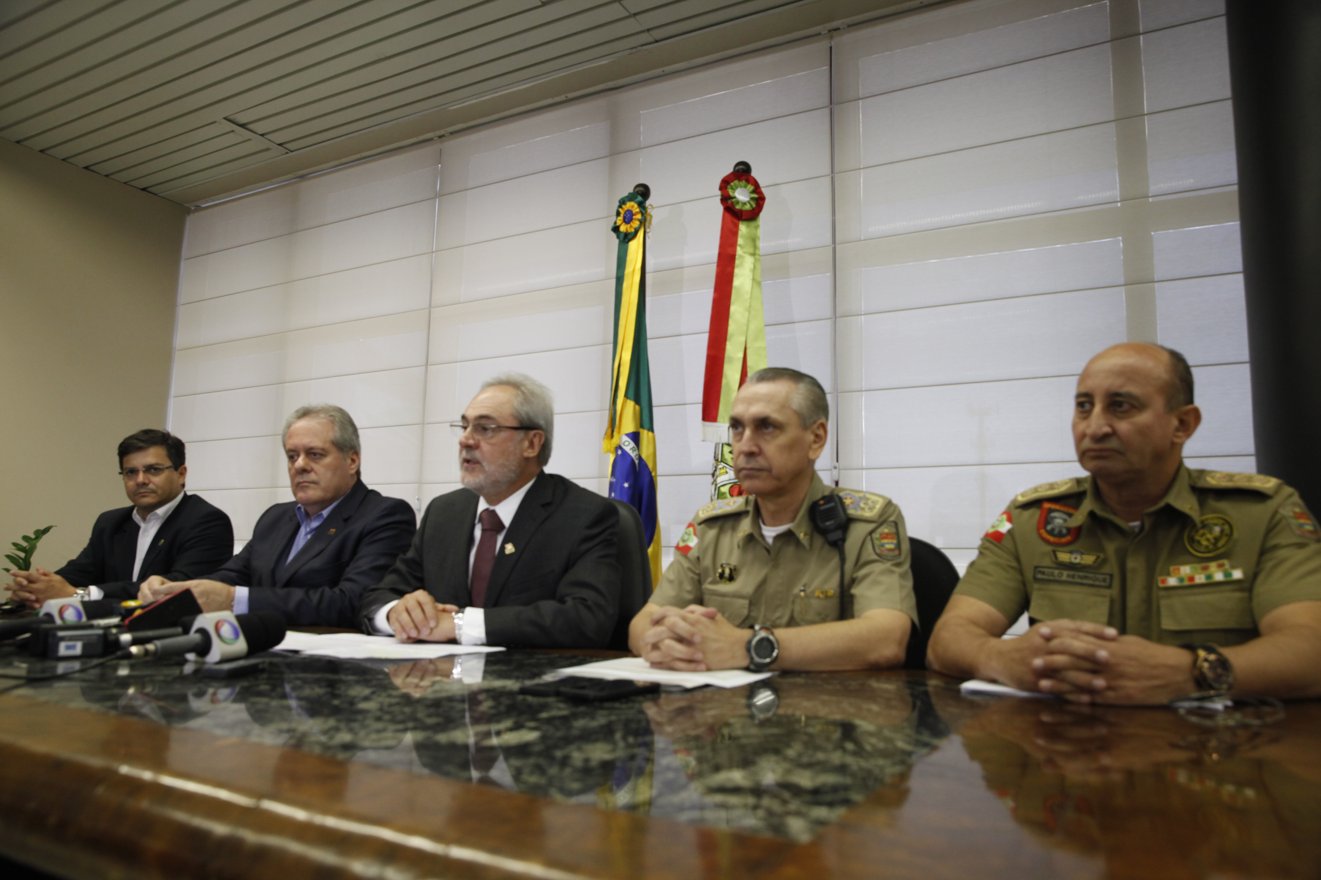 Entrevista Coletiva com o Governador sobre a onda de atentados em Santa Catarina  Foto Carlos Kilian/Agência AL