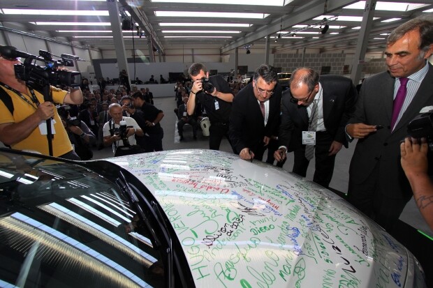 BMW inaugura fábrica de automóveis em SC, a primeira da marca na América Latina