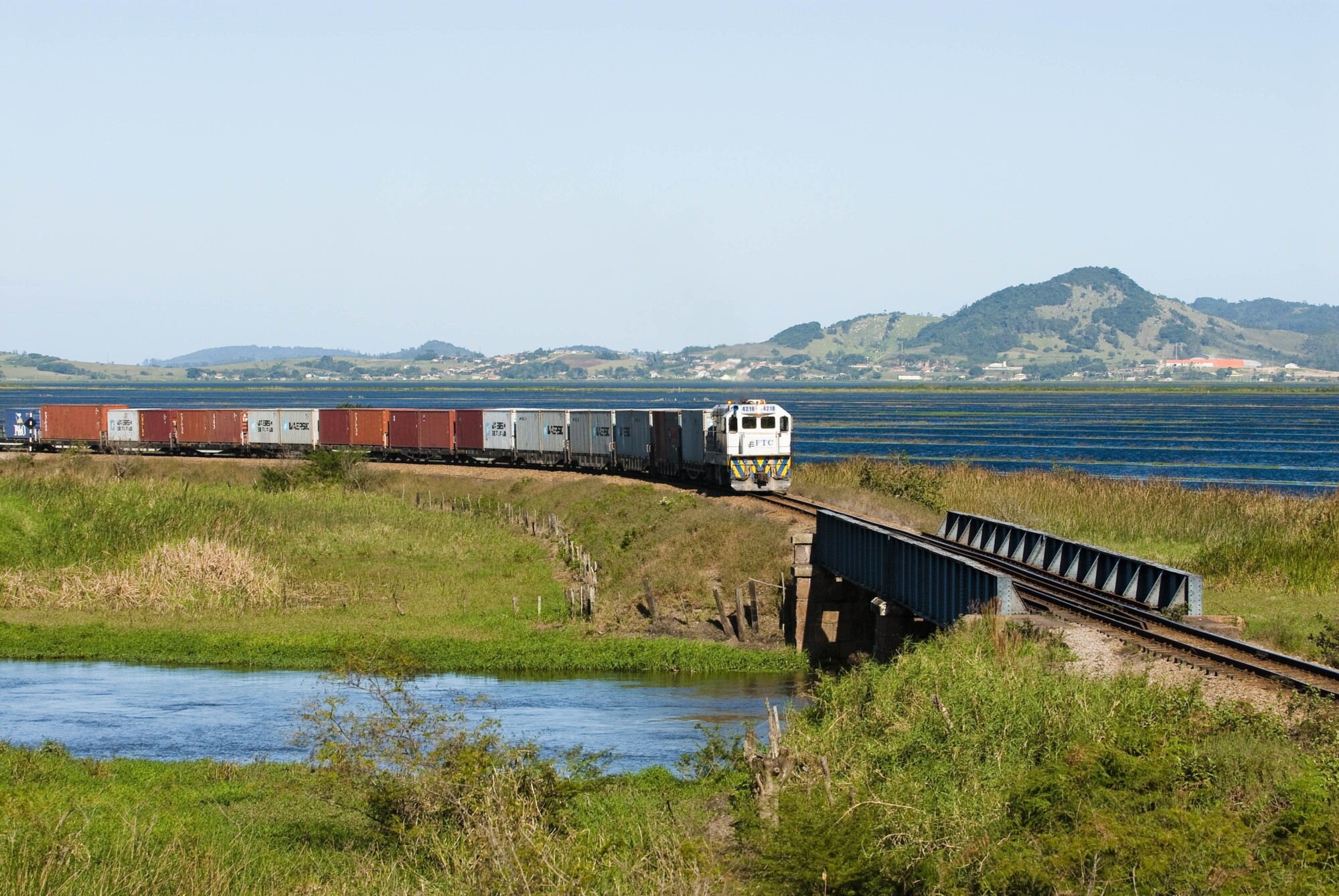 Traçado da ferrovia vai ligar Porto de Itajaí ao Extremo Oeste catarinense. FOTO: Fiesc/Divulgação