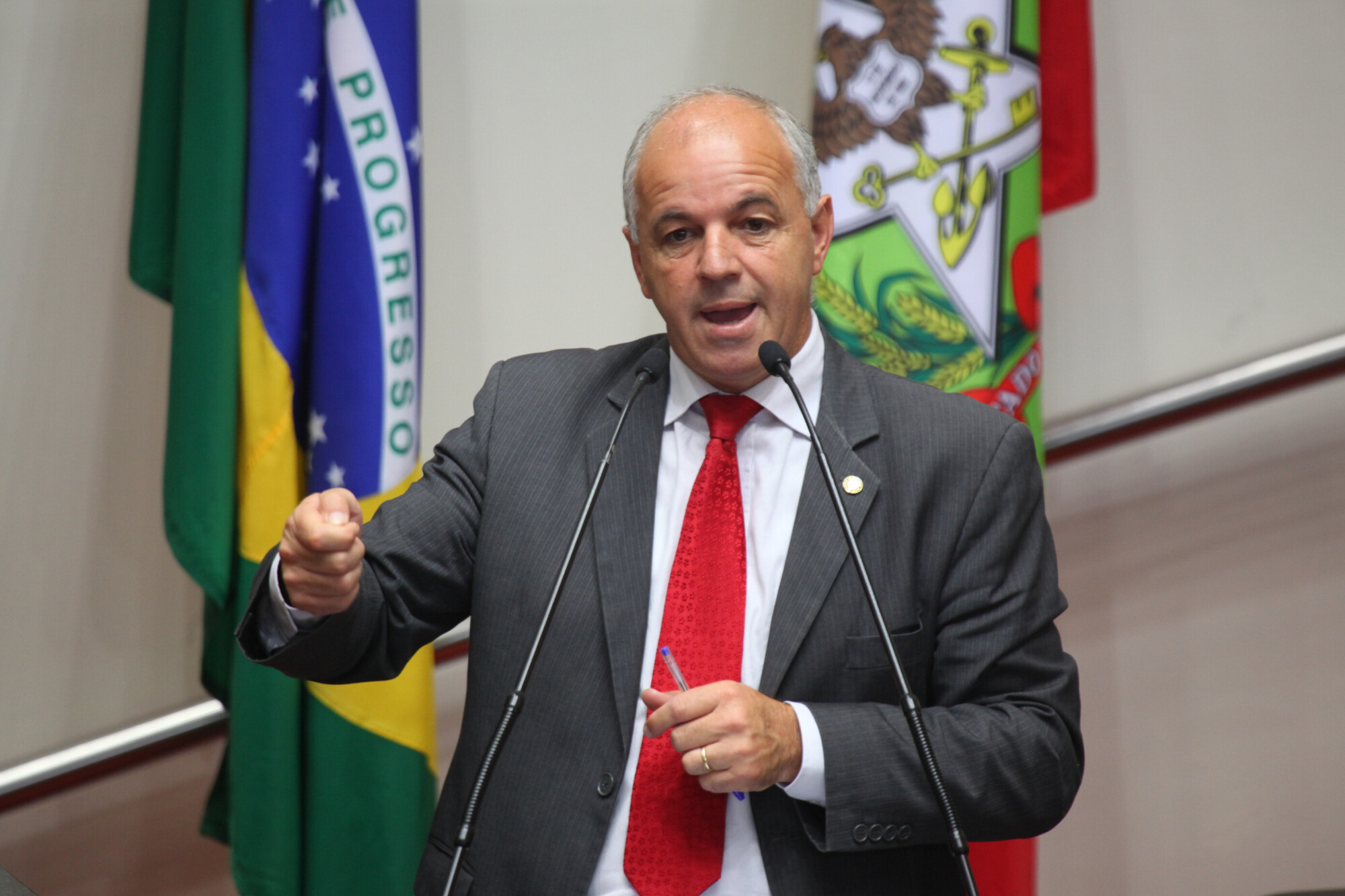 Sargento Amauri Soares credita ataques à fragilização do serviço público