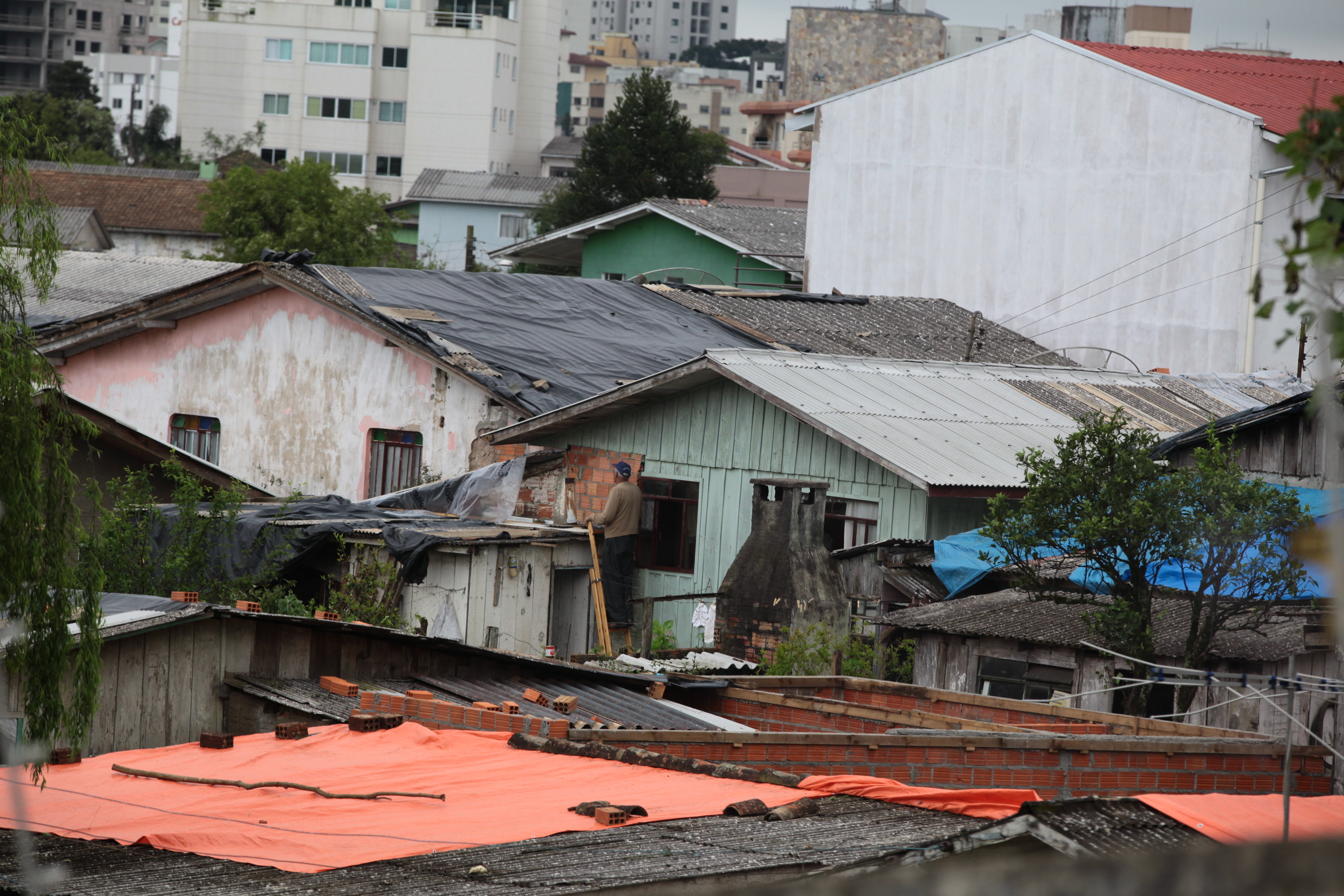 Estragos da Chuva de Granizo em Lages. Fotos: Miriam Zomer/Agência AL