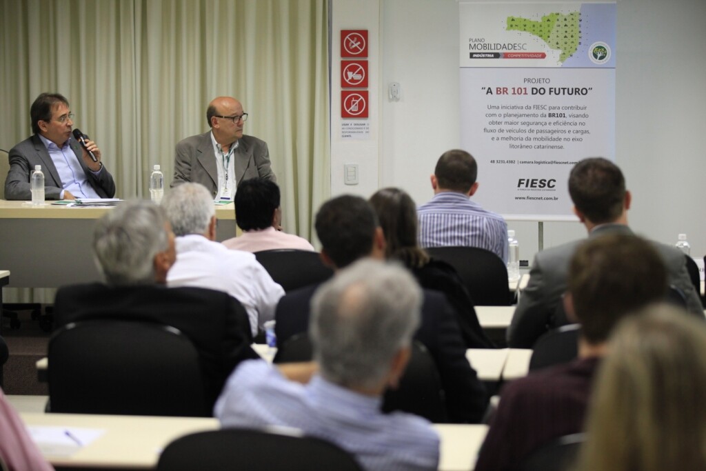 Situação das Ferrovias Litorânea e Leste-Oeste em debate na Fiesc