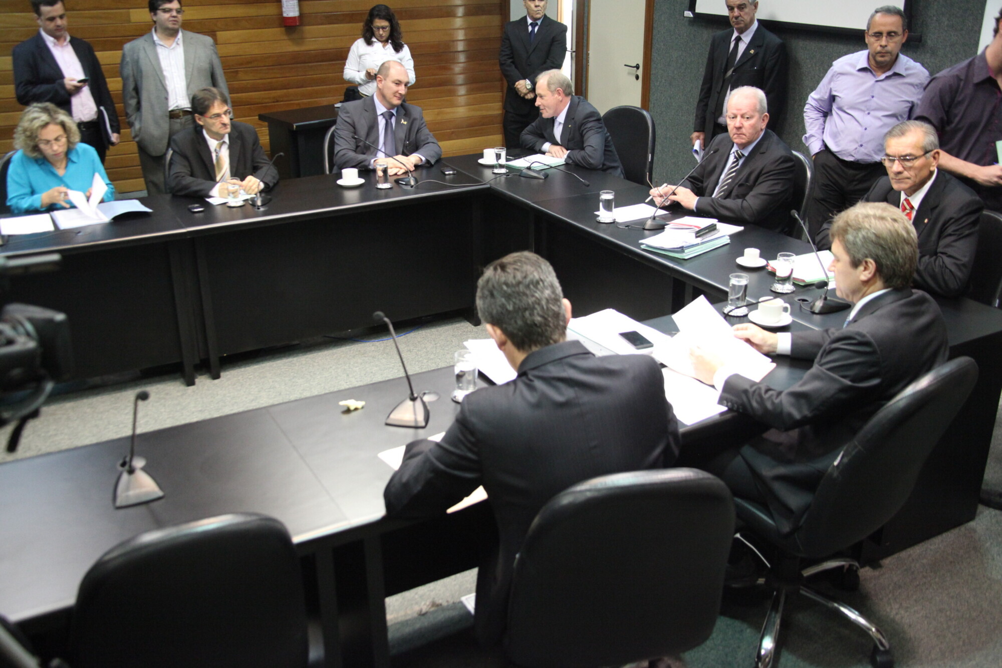 CCJ aprova projetos voltados aos estudantes