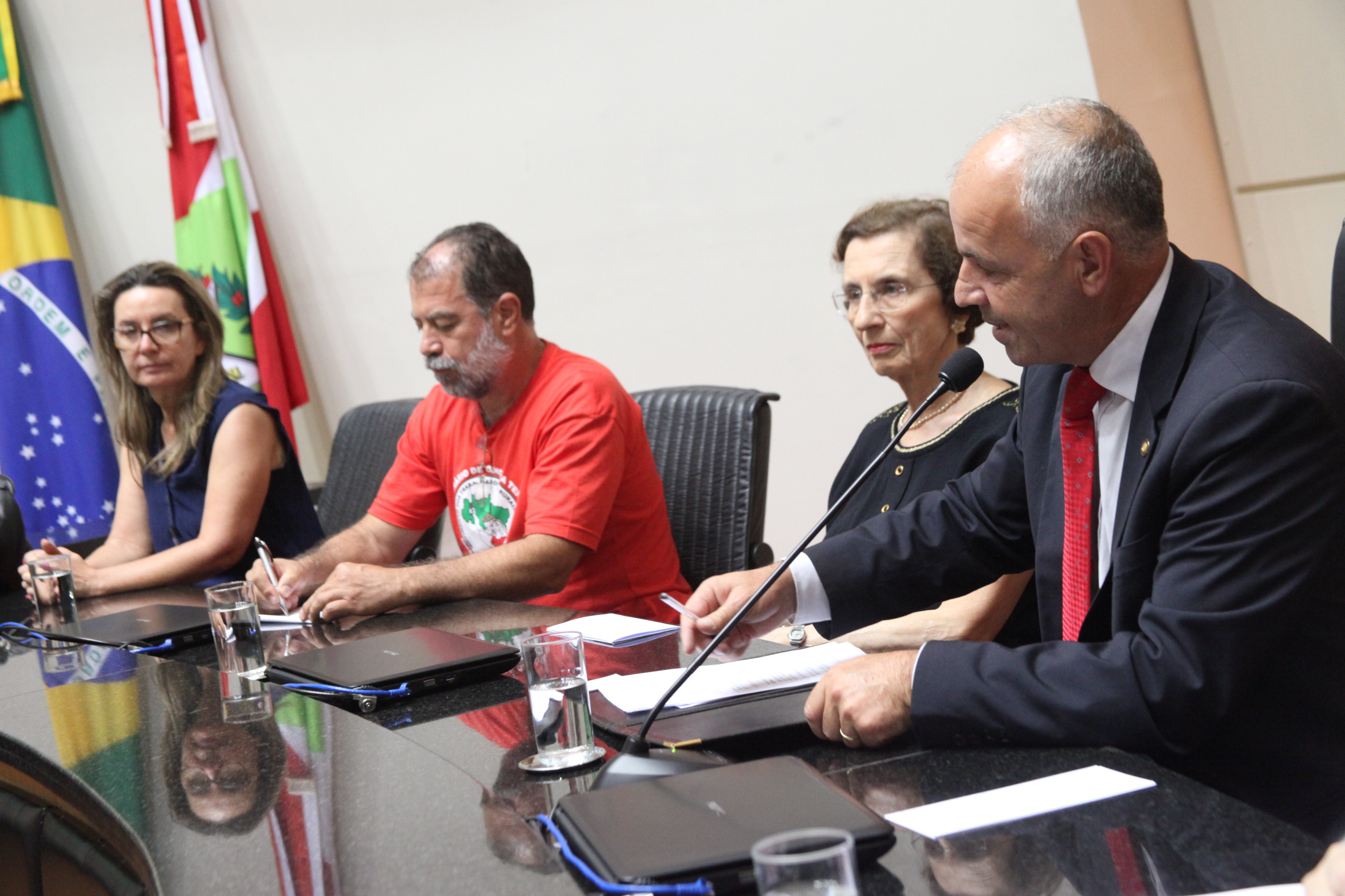 Sessão especial em comemoração à passagem dos 90 anos da Coluna Prestes. Foto: Fábio Queiroz / Agência AL