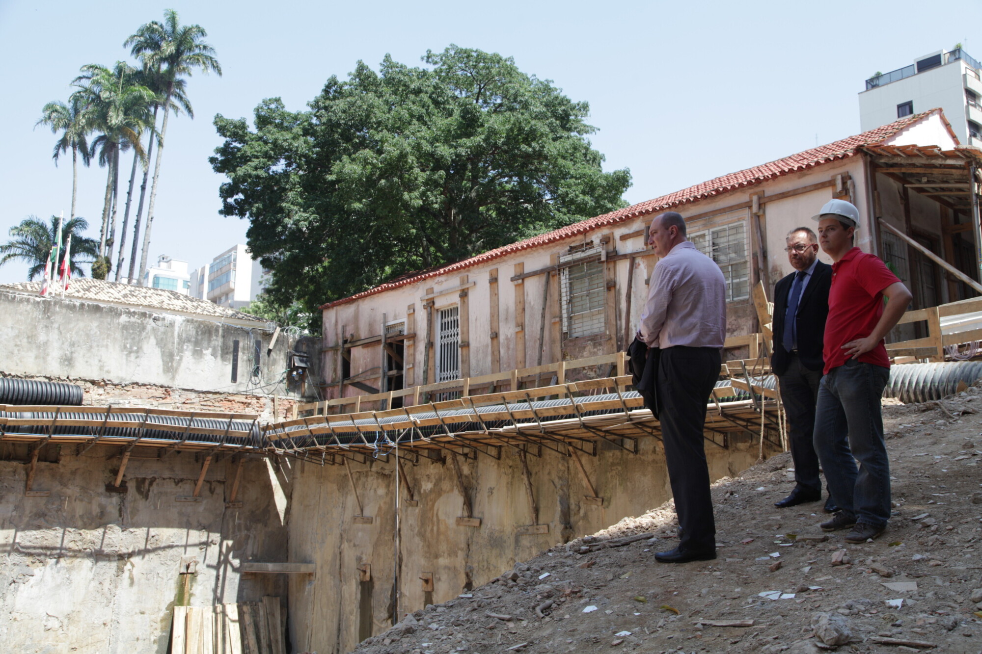 Visita serviu para elucidar dúvidas dos membros da CPI sobre a obra. FOTO: Solon Soares/Agência AL