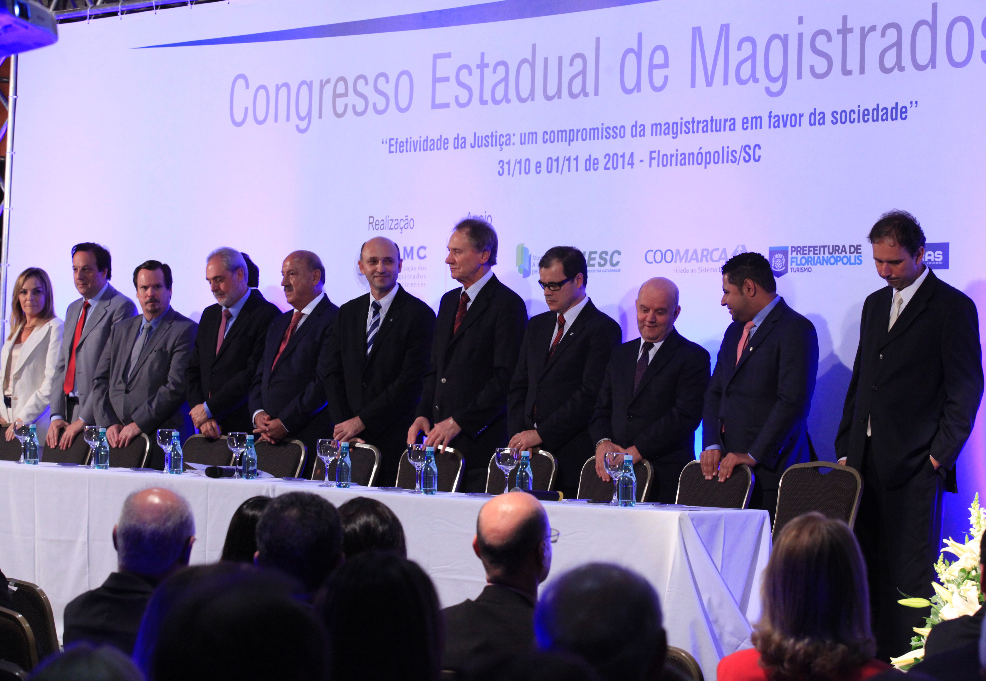 Autoridades na Solenidade de Abertura do Congresso Estadual de Magistrados 2014   Foto Carlos Kilian/Agência AL