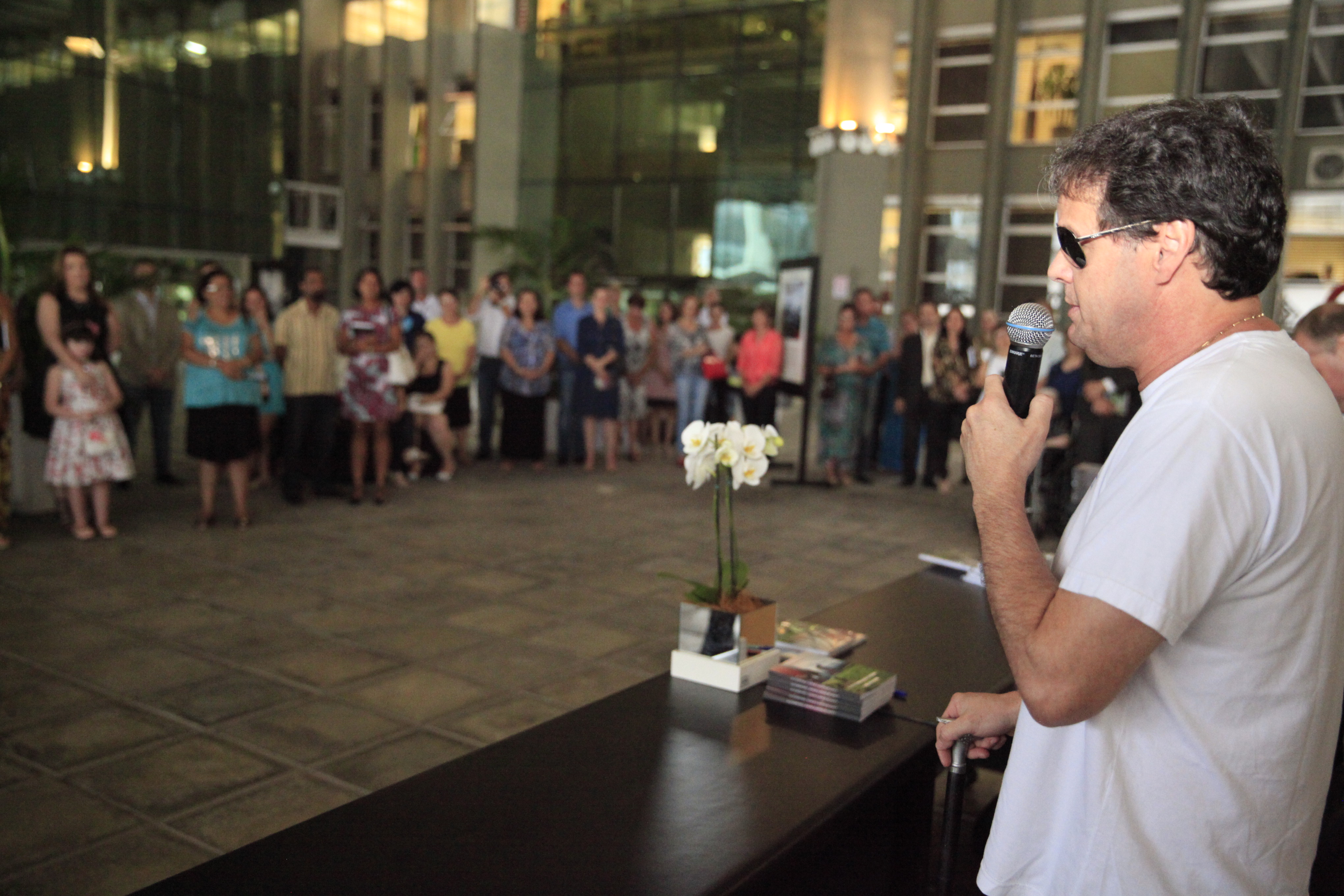 Lançamento Literário  