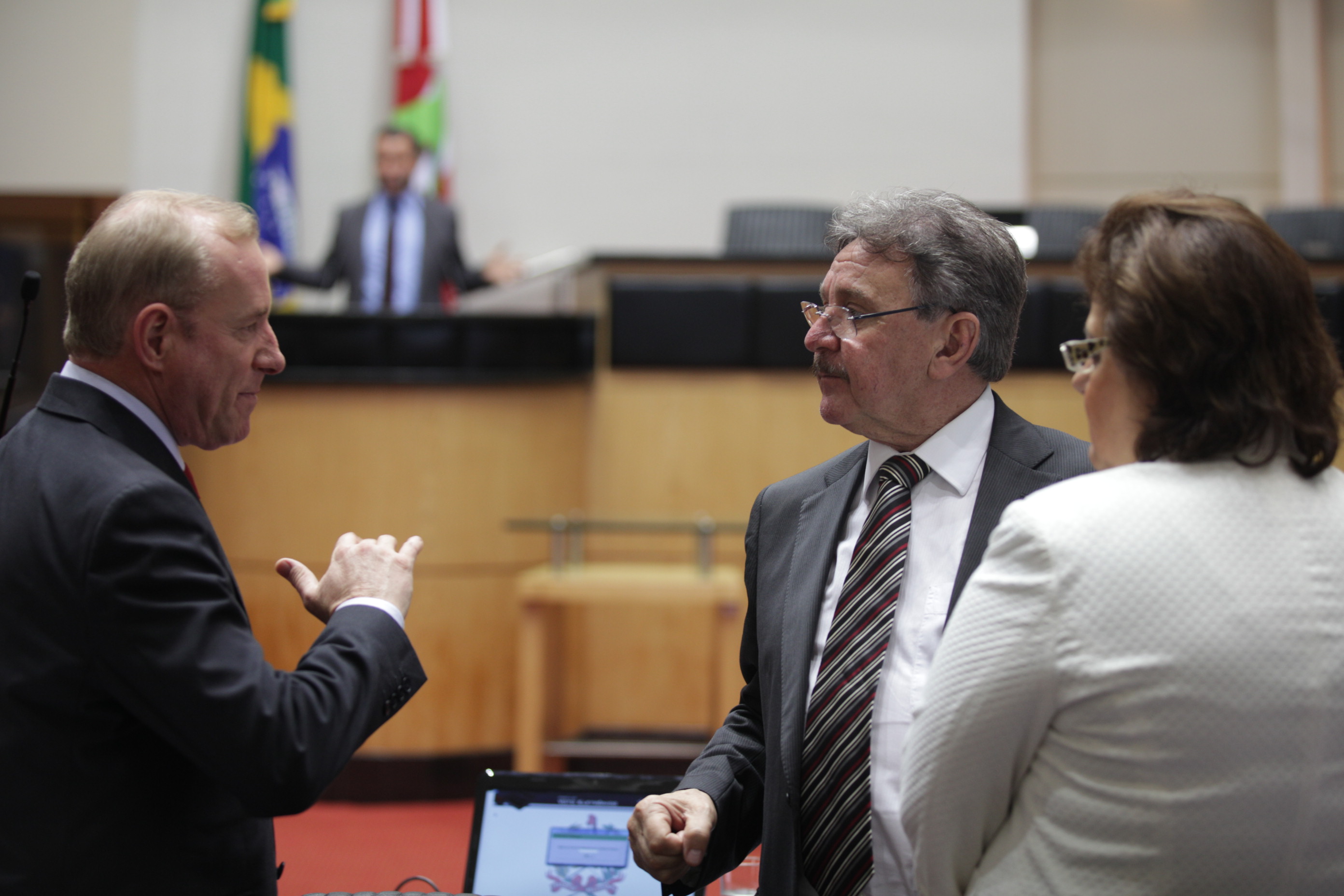 Sessão Plenária - Deputado Aldo Schineider e Moacir Sopelsa (PMDB)