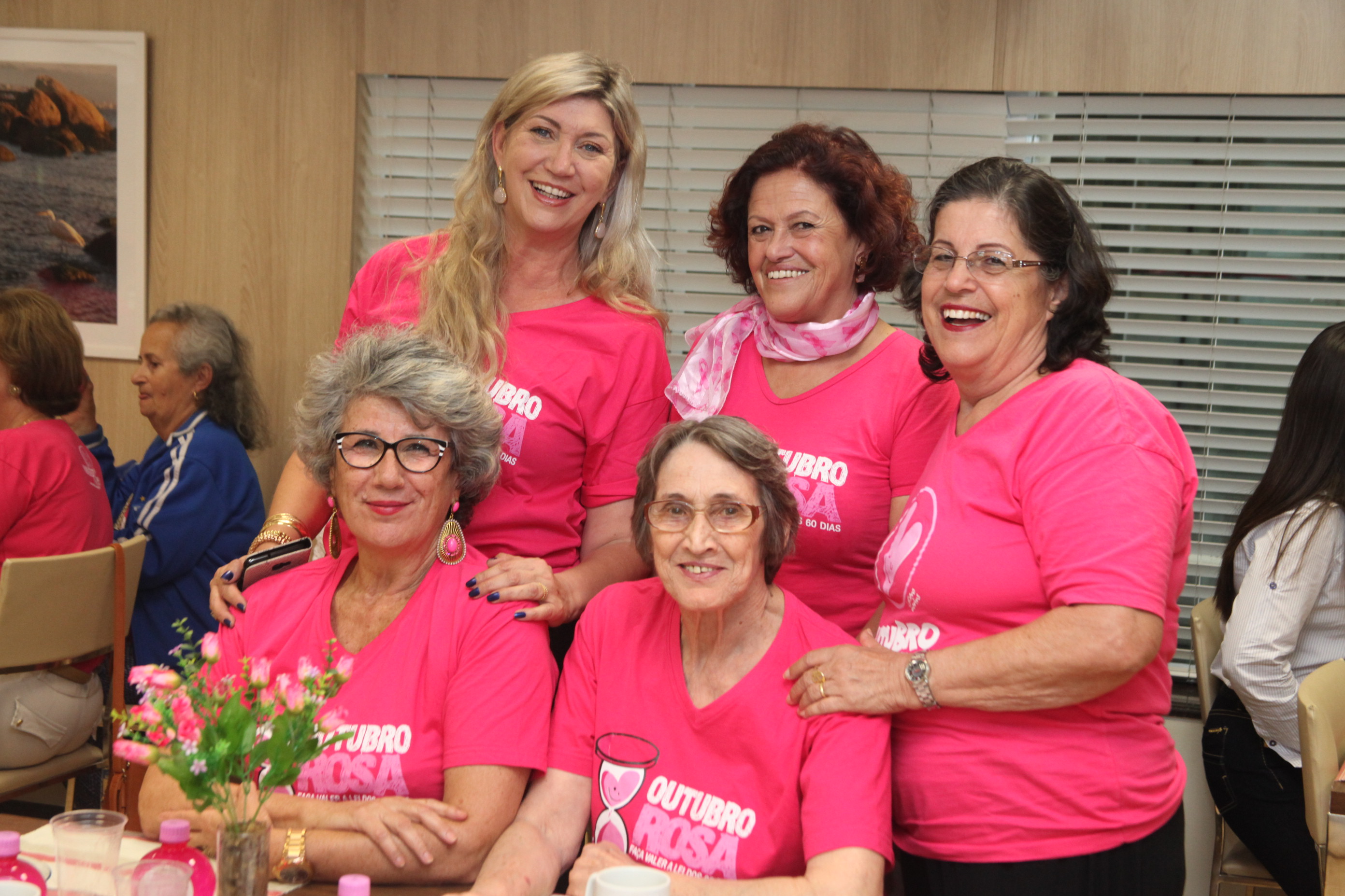 Café da Tarde - Outubro Rosa. Foto: Fábio Queiroz / Agência AL