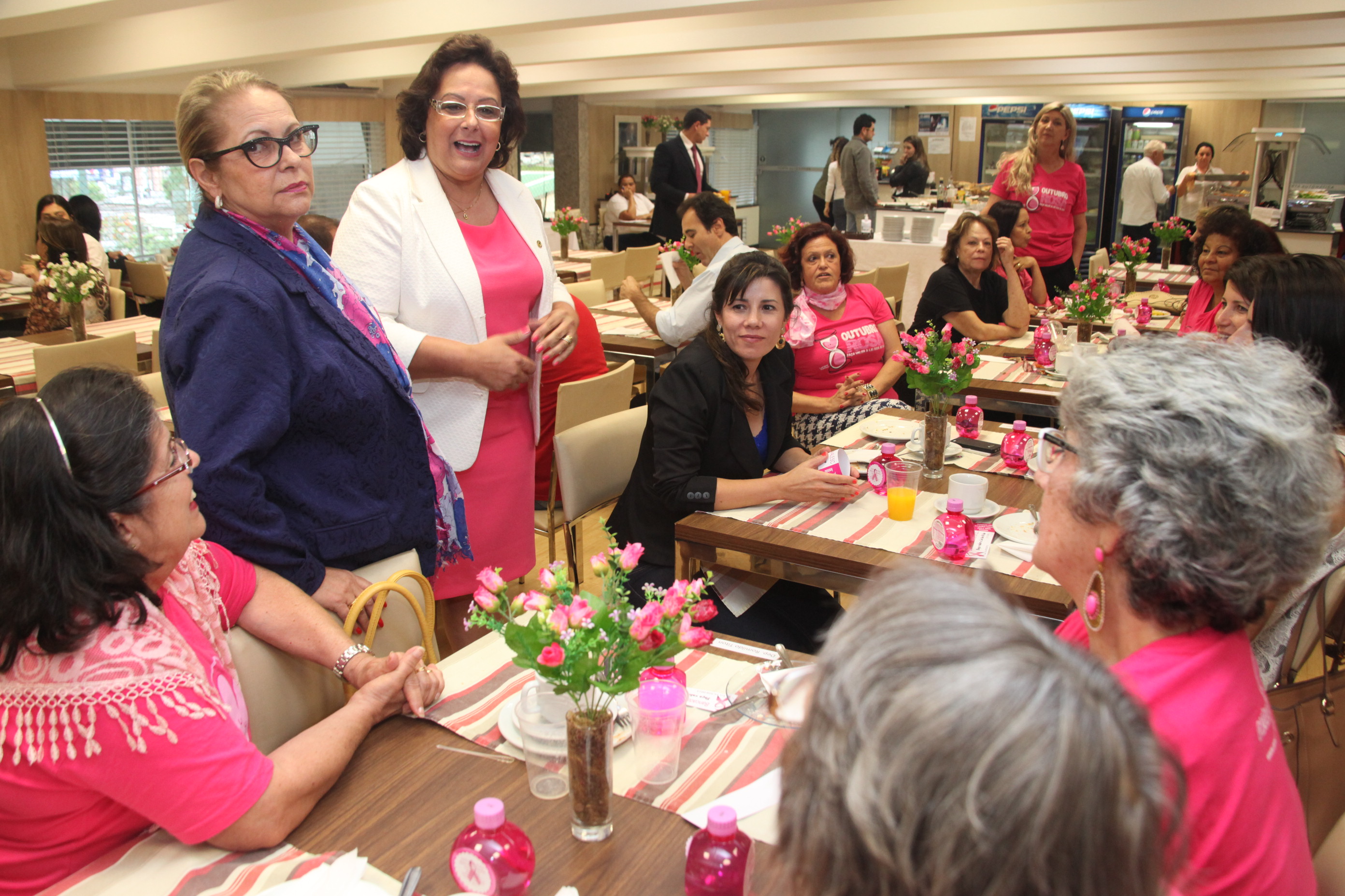 Café da Tarde - Outubro Rosa. Foto: Fábio Queiroz / Agência AL