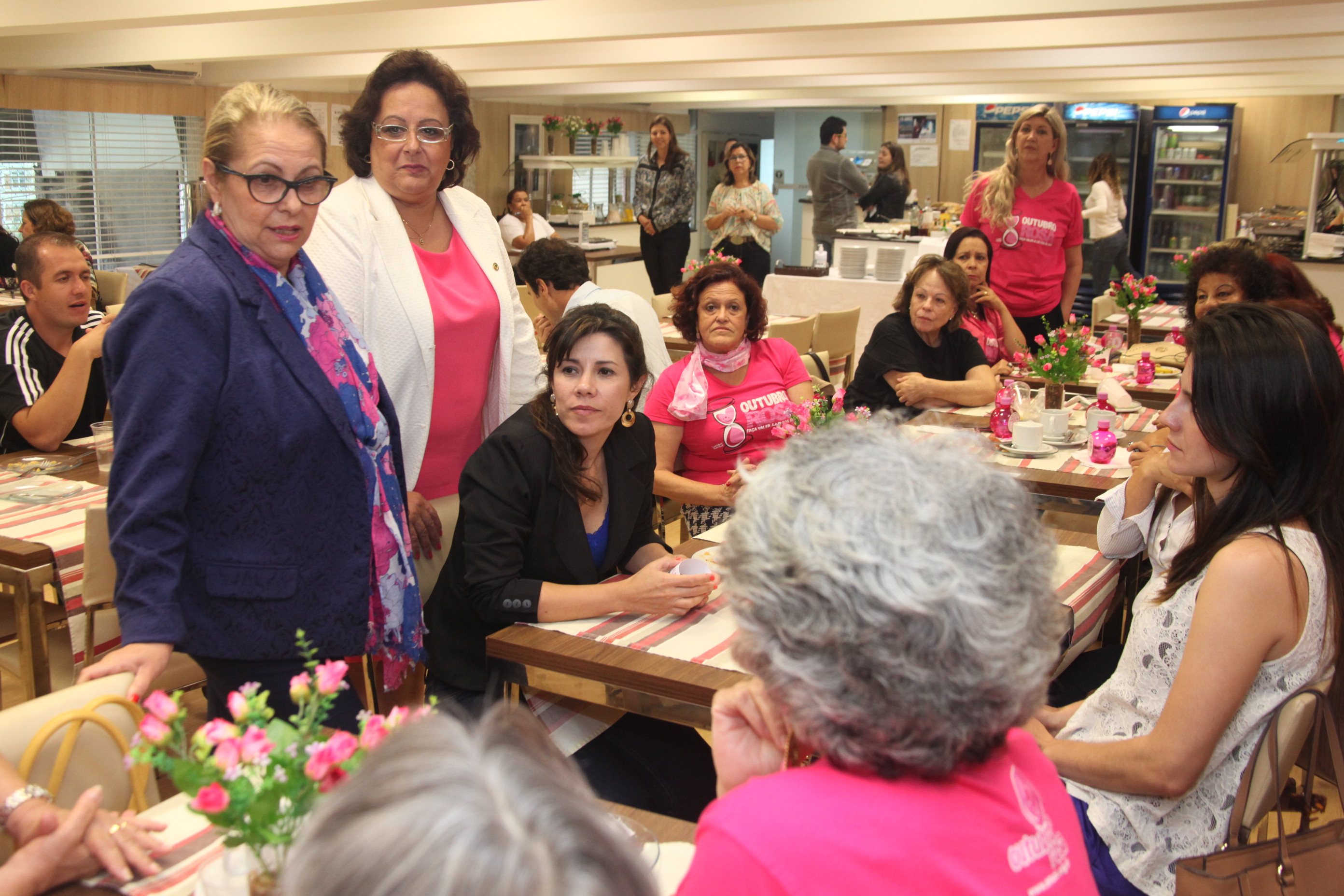 Café da Tarde - Outubro Rosa. Foto: Fábio Queiroz / Agência AL